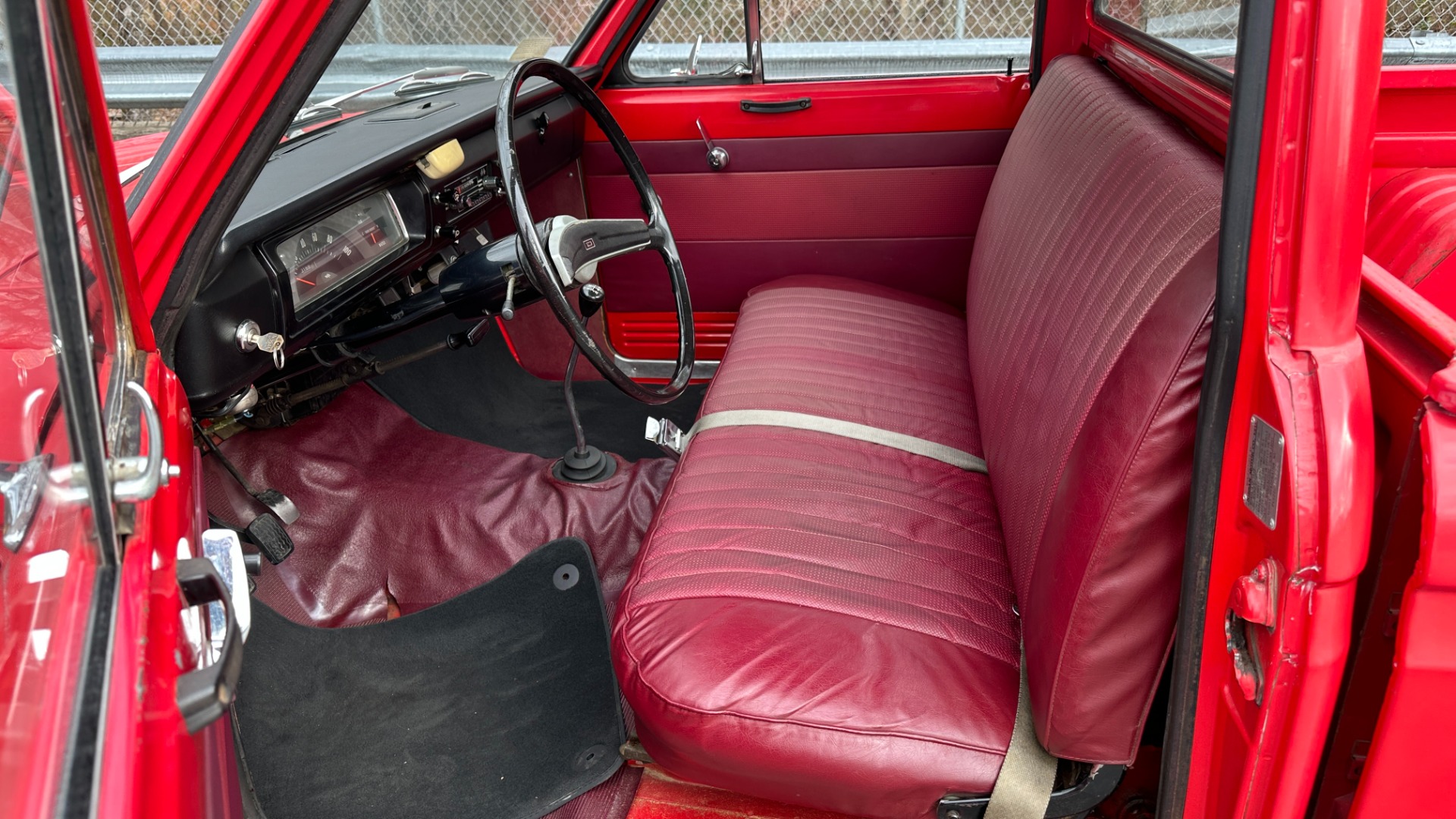 Used 1970 Datsun 521 PICKUP / 4SPD / LONG BED / 4CYL / RUNS GREAT!! / RADIO / BENCH SEAT for sale $7,299 at Formula Imports in Charlotte NC 28227 12