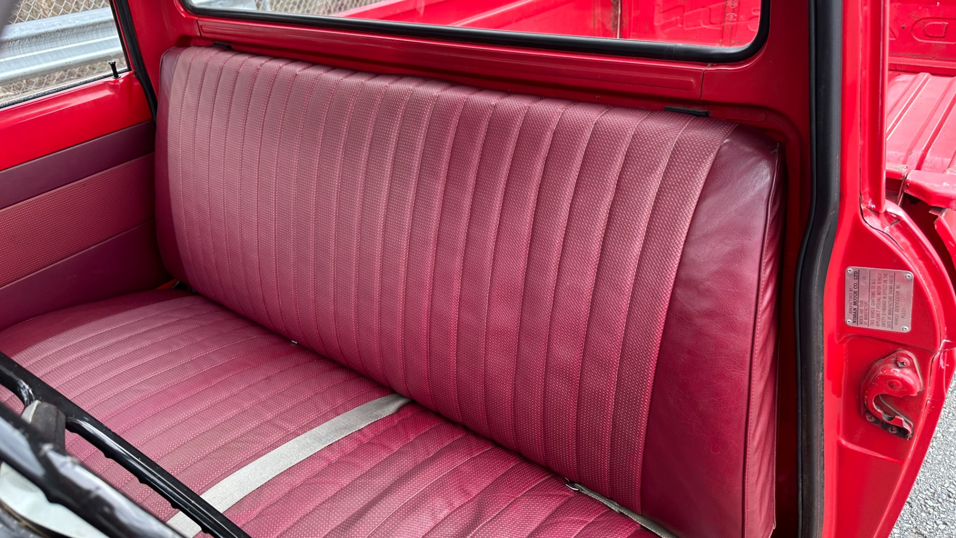 Used 1970 Datsun 521 PICKUP / 4SPD / LONG BED / 4CYL / RUNS GREAT!! / RADIO / BENCH SEAT for sale $7,299 at Formula Imports in Charlotte NC 28227 14