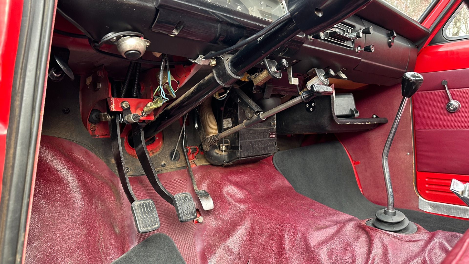 Used 1970 Datsun 521 PICKUP / 4SPD / LONG BED / 4CYL / RUNS GREAT!! / RADIO / BENCH SEAT for sale $7,299 at Formula Imports in Charlotte NC 28227 21