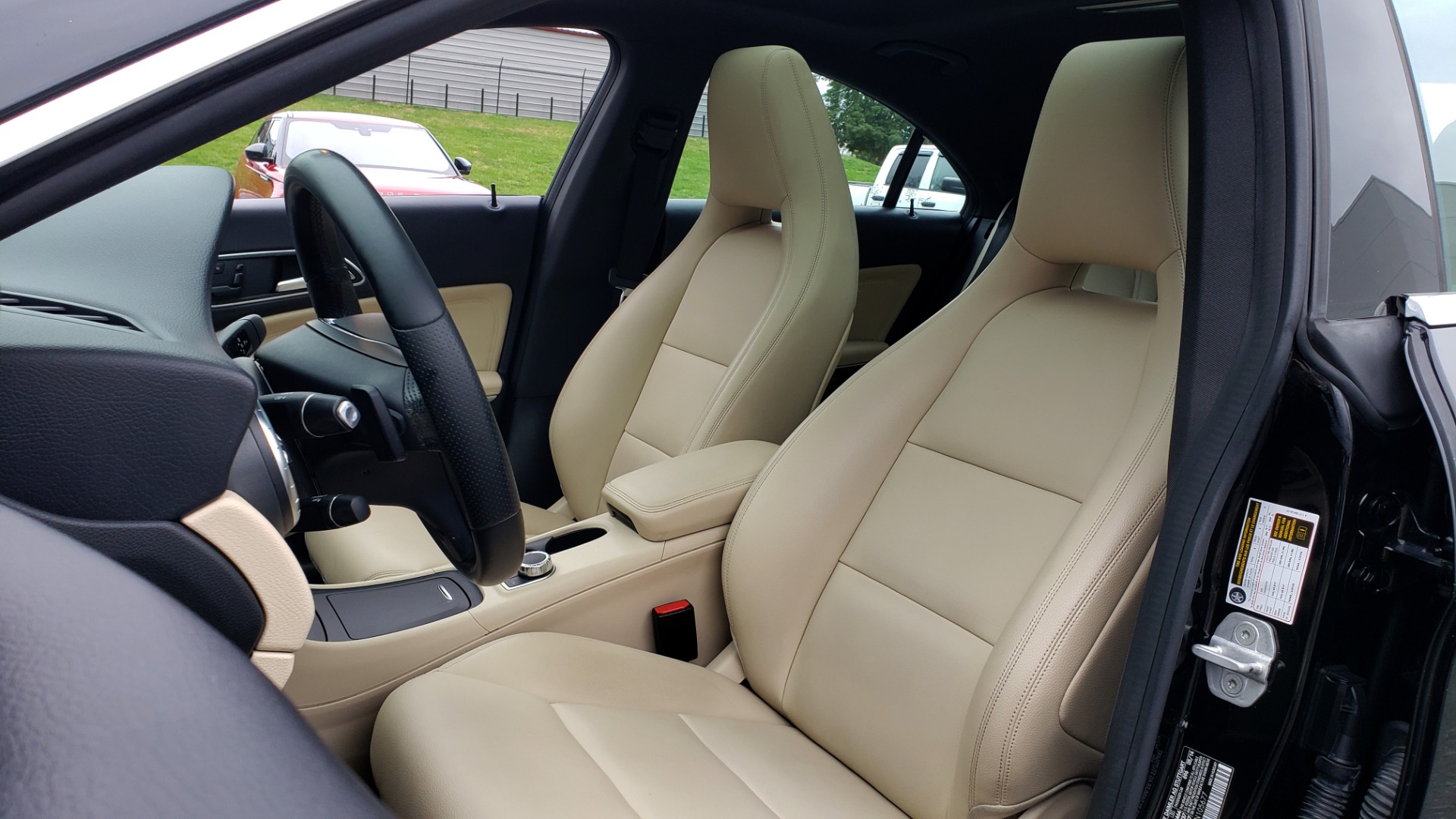 Used 2014 Mercedes-Benz CLA-Class CLA 250 PREM / MULTIMEDIA / NAV / PANO-ROOF / REARVIEW for sale Sold at Formula Imports in Charlotte NC 28227 33