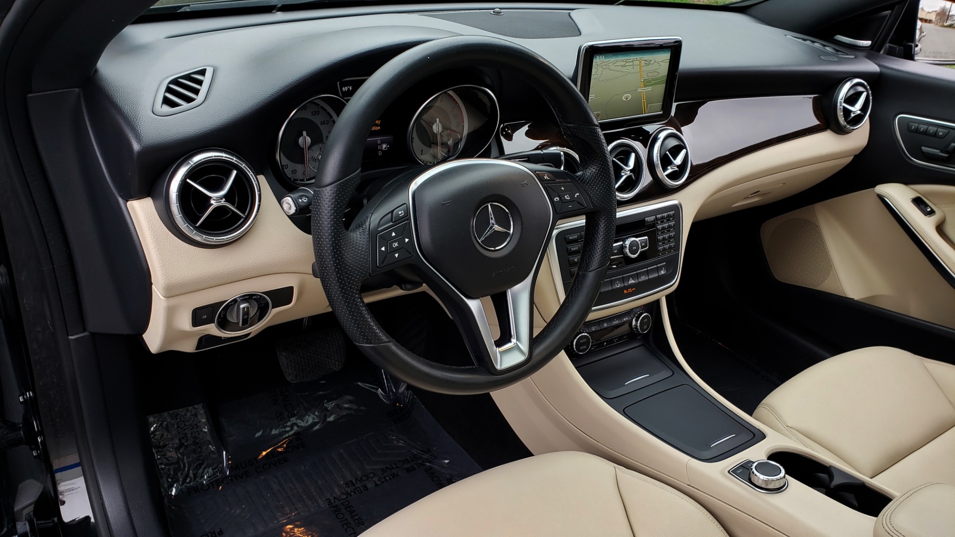 Used 2014 Mercedes-Benz CLA-Class CLA 250 PREM / MULTIMEDIA / NAV / PANO-ROOF / REARVIEW for sale Sold at Formula Imports in Charlotte NC 28227 34
