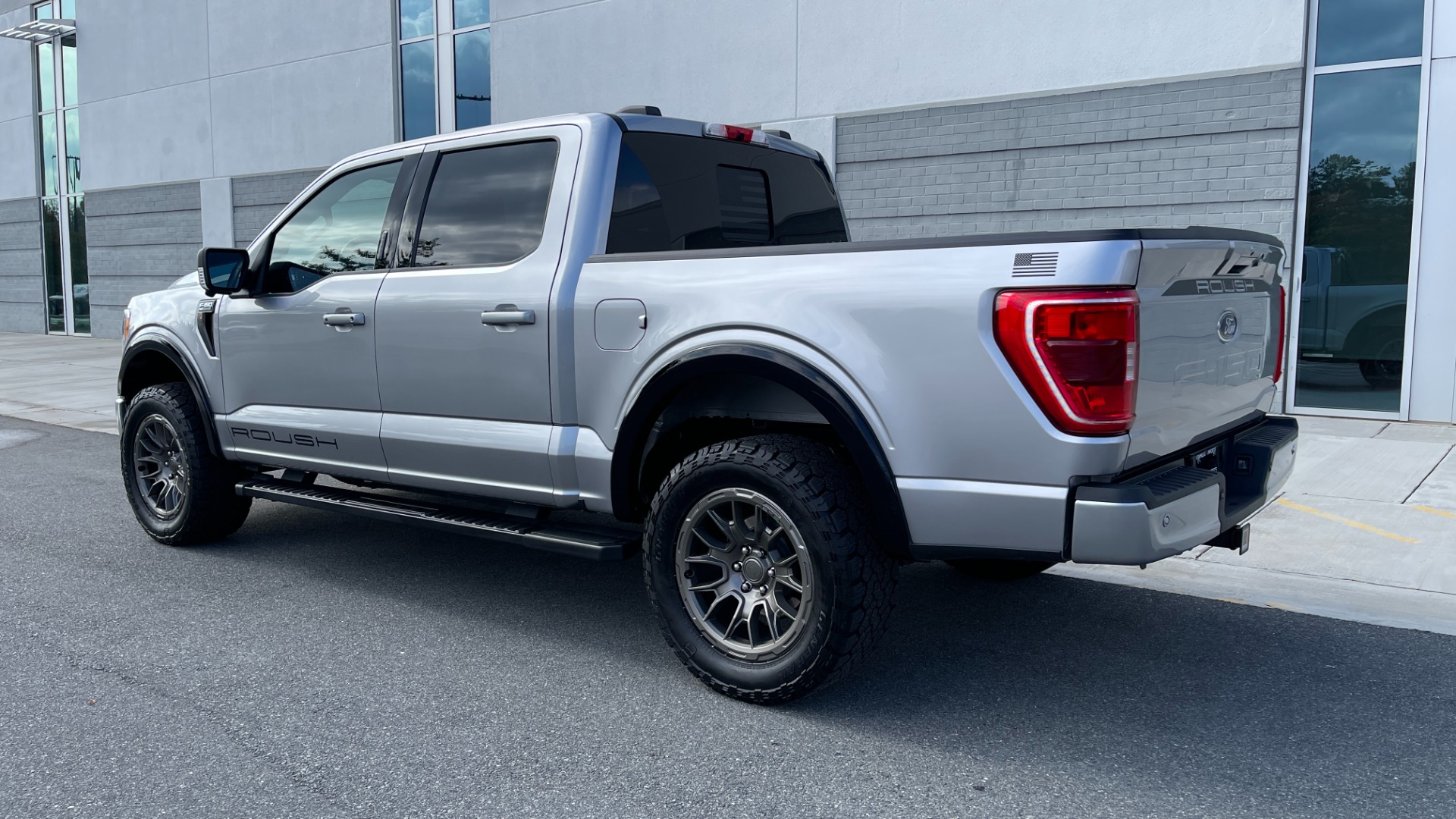 Used 2021 Ford F-150 ROUSH / 5.0 V8 / LEATHER / ACTIVE EXHAUST / FOX SHOCKS / CONSOLE SAFE for sale $69,985 at Formula Imports in Charlotte NC 28227 4