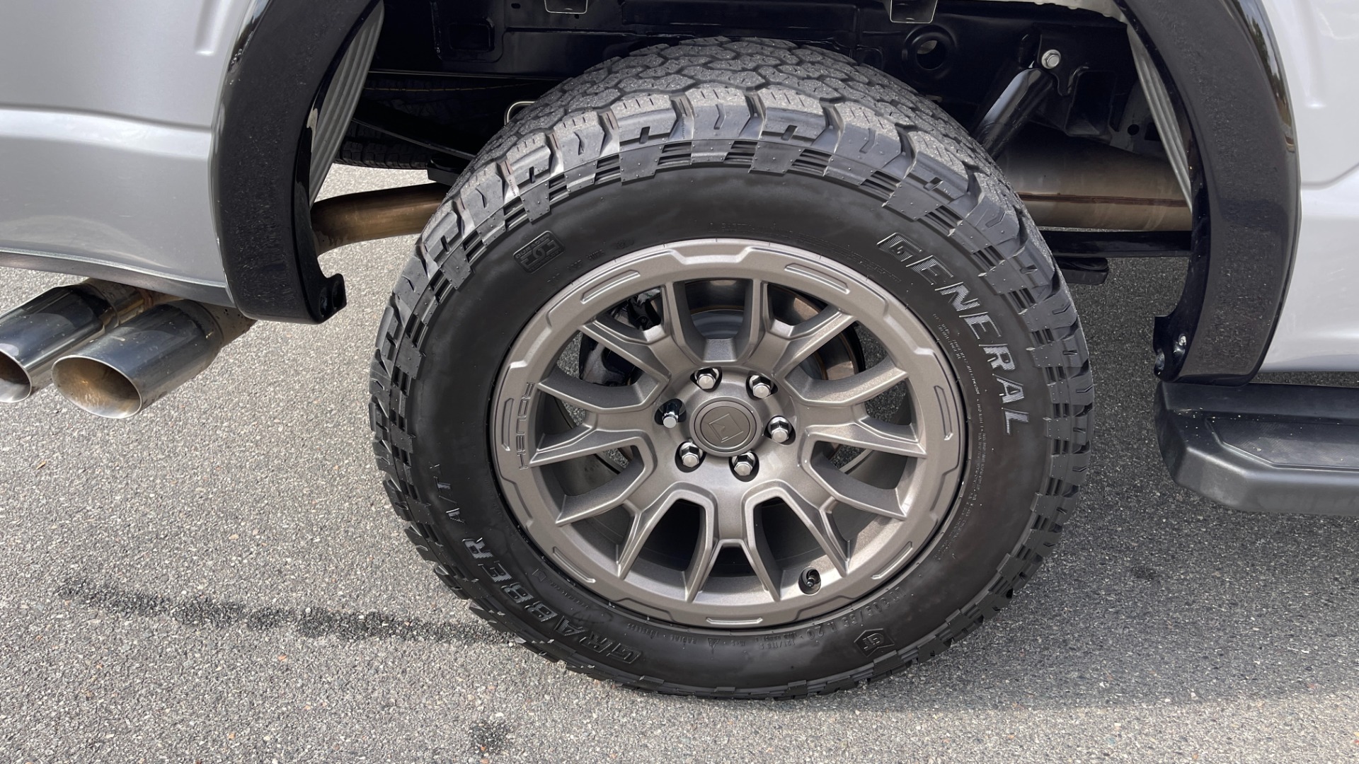 Used 2021 Ford F-150 ROUSH / 5.0 V8 / LEATHER / ACTIVE EXHAUST / FOX SHOCKS / CONSOLE SAFE for sale $69,985 at Formula Imports in Charlotte NC 28227 57