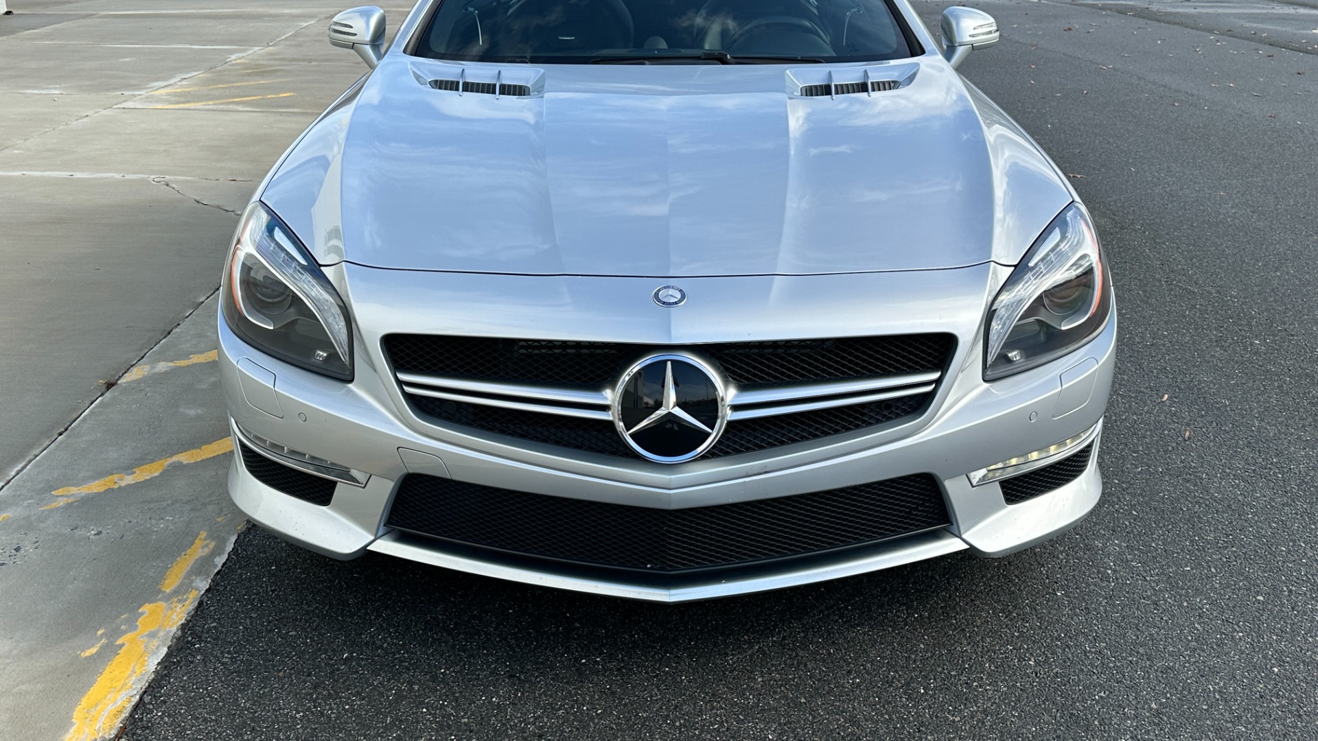 Used 2013 Mercedes-Benz SL-Class SL 63 AMG / PREMIUM 1 PACKAGE / TWIN TURBO / HARD TOP CONVERTIBLE / DRIVER for sale Sold at Formula Imports in Charlotte NC 28227 10
