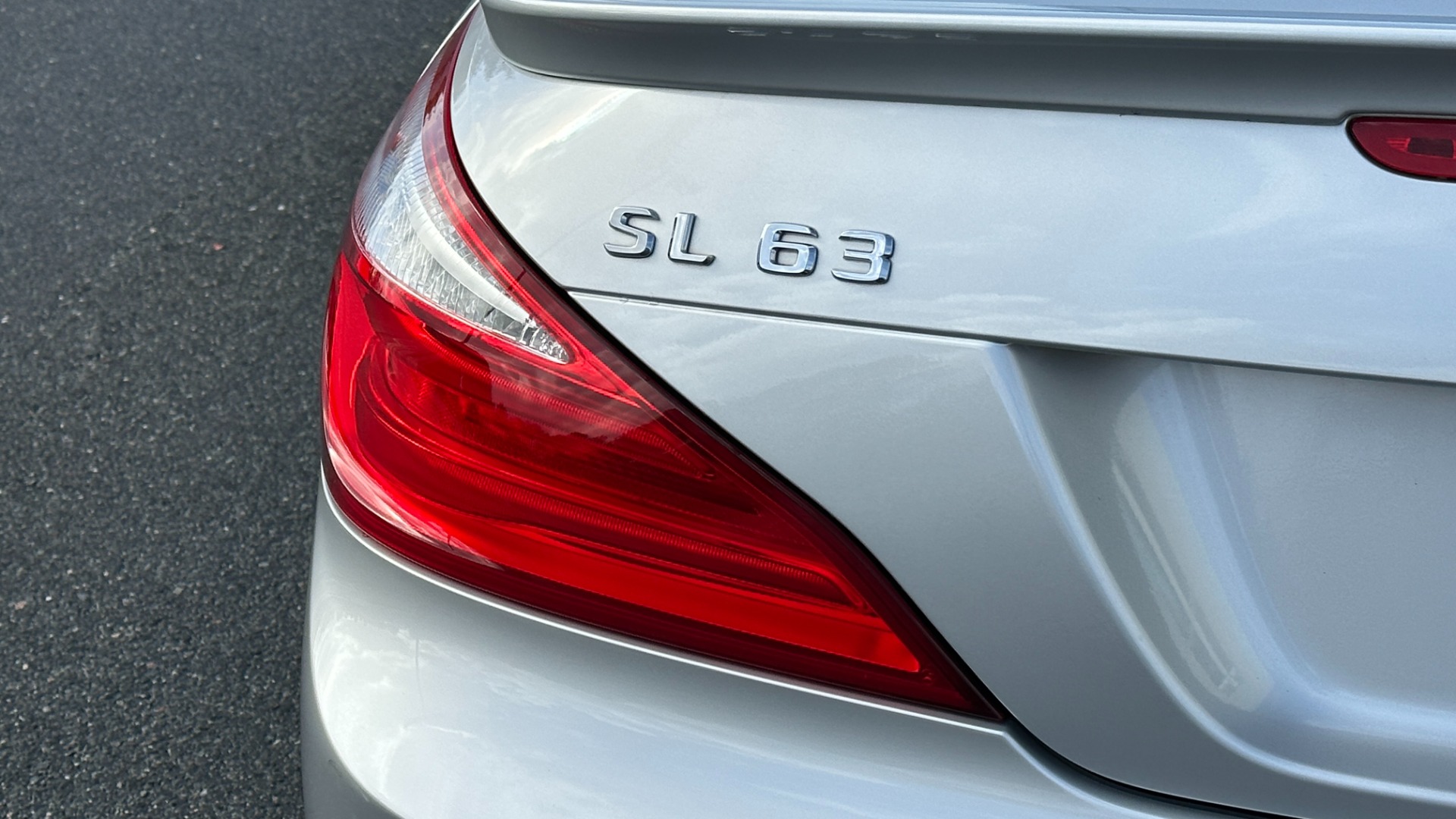 Used 2013 Mercedes-Benz SL-Class SL 63 AMG / PREMIUM 1 PACKAGE / TWIN TURBO / HARD TOP CONVERTIBLE / DRIVER for sale Sold at Formula Imports in Charlotte NC 28227 13