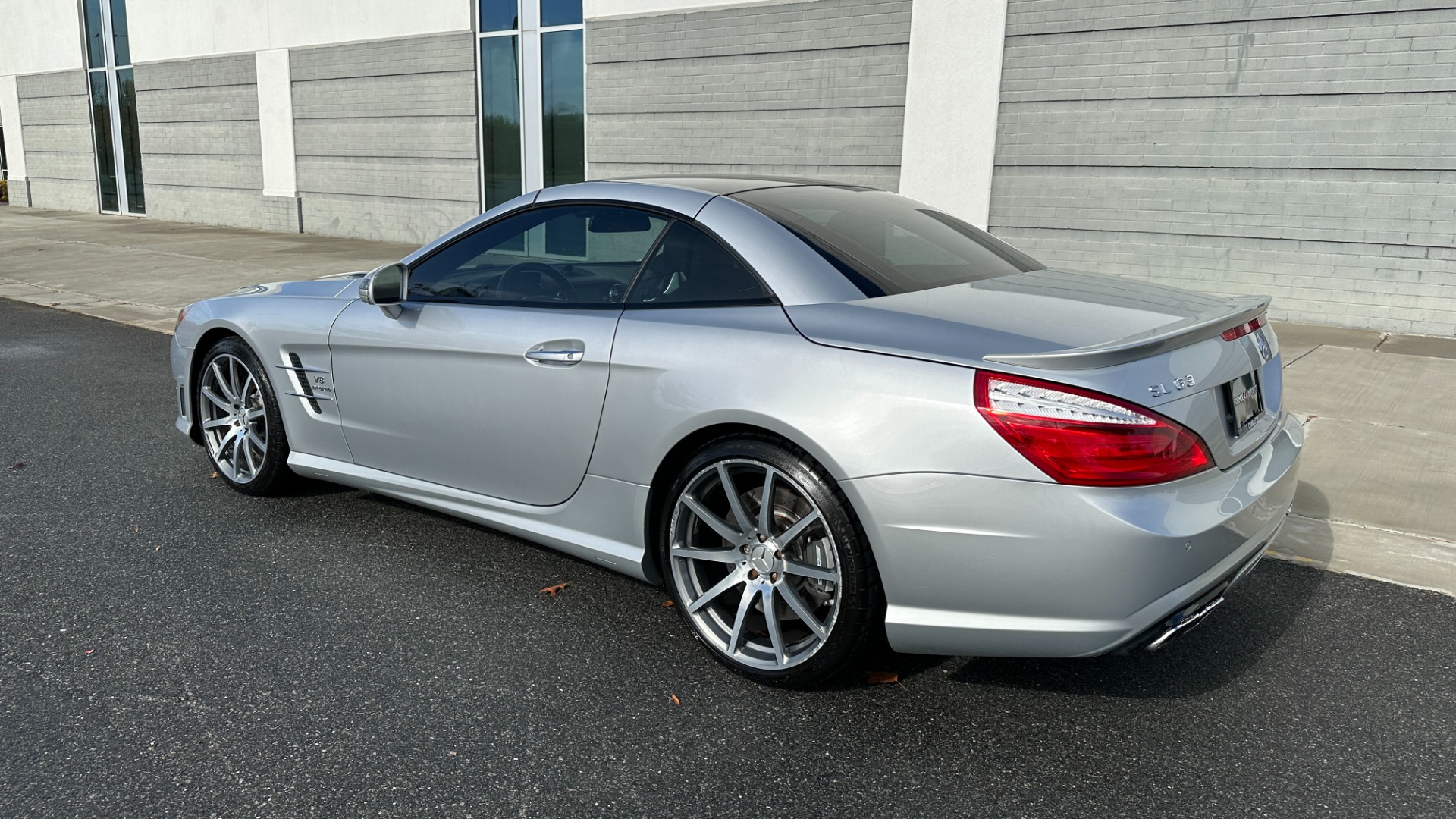 Used 2013 Mercedes-Benz SL-Class SL 63 AMG / PREMIUM 1 PACKAGE / TWIN TURBO / HARD TOP CONVERTIBLE / DRIVER for sale Sold at Formula Imports in Charlotte NC 28227 3