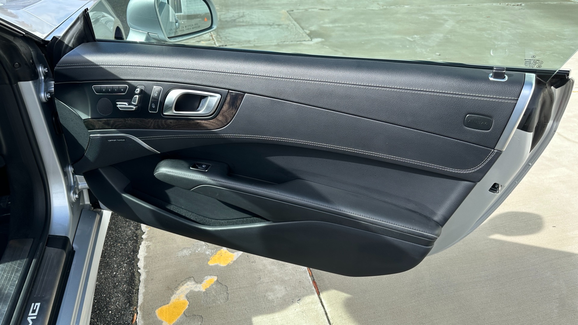 Used 2013 Mercedes-Benz SL-Class SL 63 AMG / PREMIUM 1 PACKAGE / TWIN TURBO / HARD TOP CONVERTIBLE / DRIVER for sale Sold at Formula Imports in Charlotte NC 28227 34