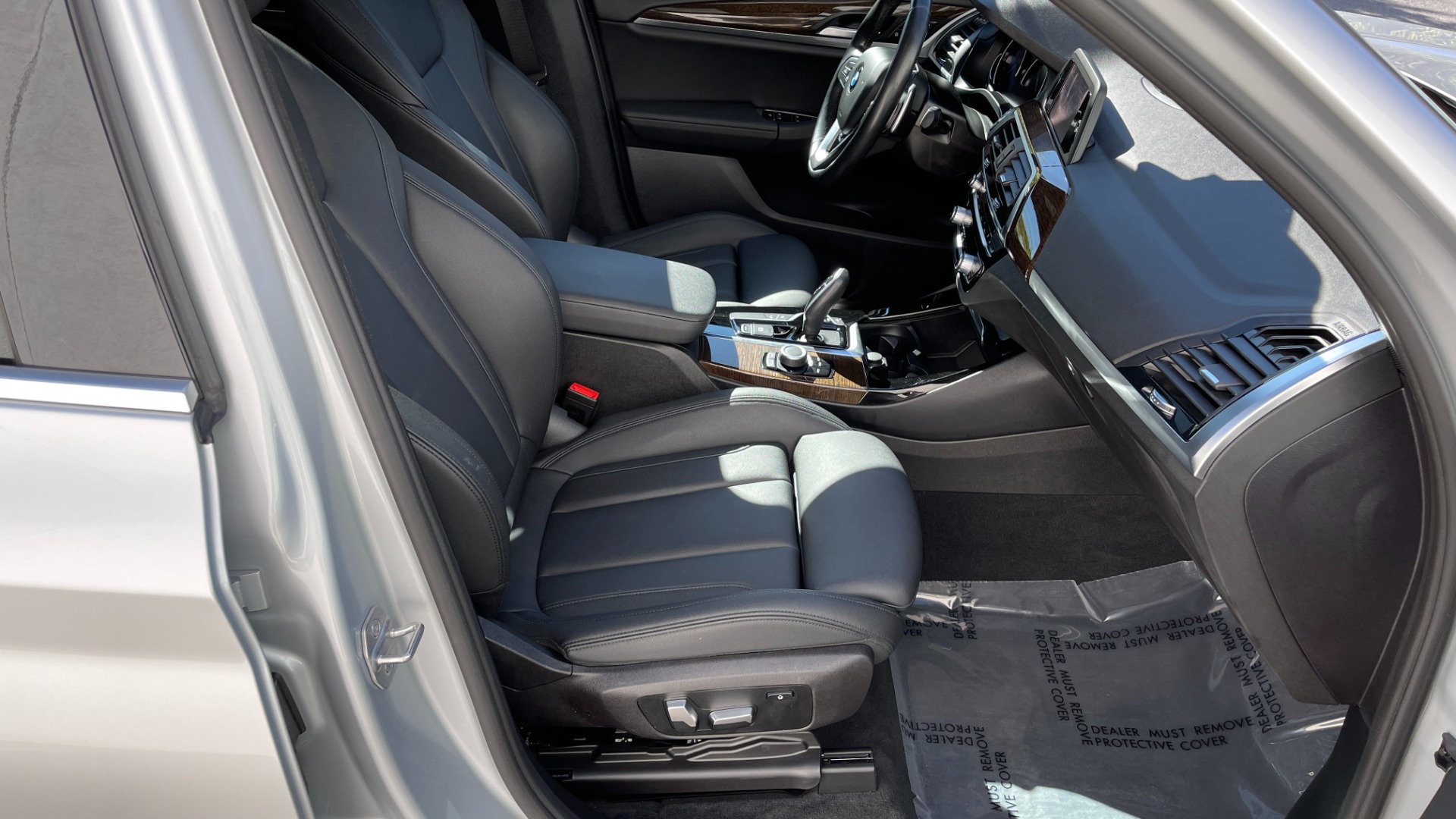 Used 2019 BMW X3 xDrive30i / DRIVING ASSISTANCE / PANORAMIC ROOF / HEATED SEATS / BACKUP CAM for sale Sold at Formula Imports in Charlotte NC 28227 19
