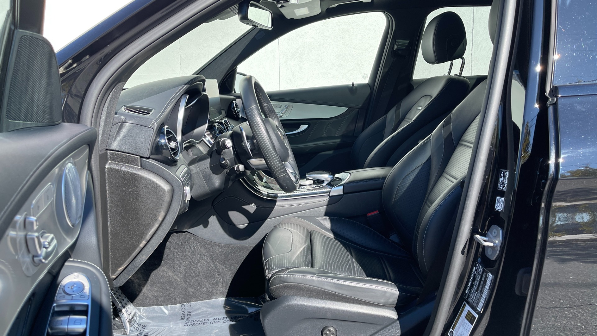 Used 2019 Mercedes-Benz GLC AMG GLC 63 / DRIVER ASSIST / AMG EXHAUST / CARBON FIBER / MULTIMEDIA for sale $61,995 at Formula Imports in Charlotte NC 28227 11