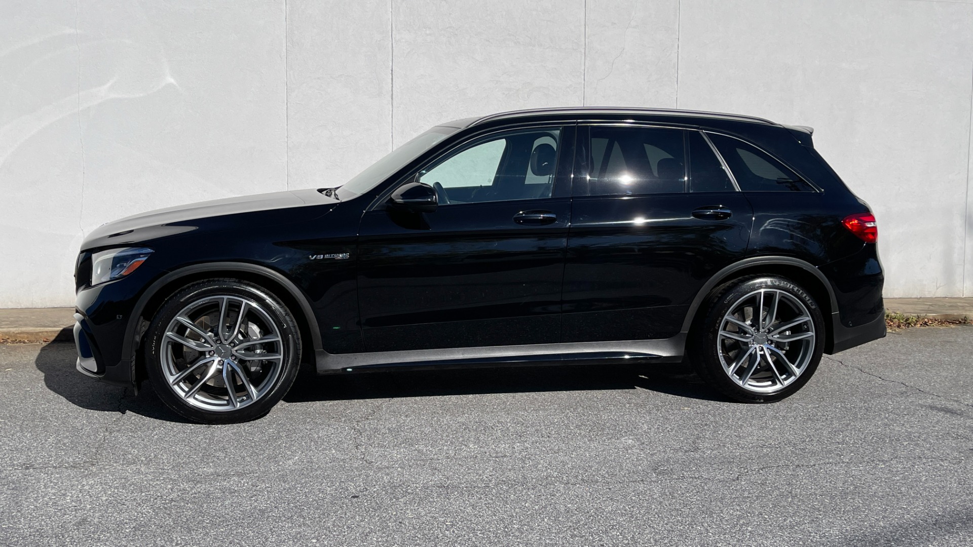 Used 2019 Mercedes-Benz GLC AMG GLC 63 / DRIVER ASSIST / AMG EXHAUST / CARBON FIBER / MULTIMEDIA for sale $61,995 at Formula Imports in Charlotte NC 28227 3