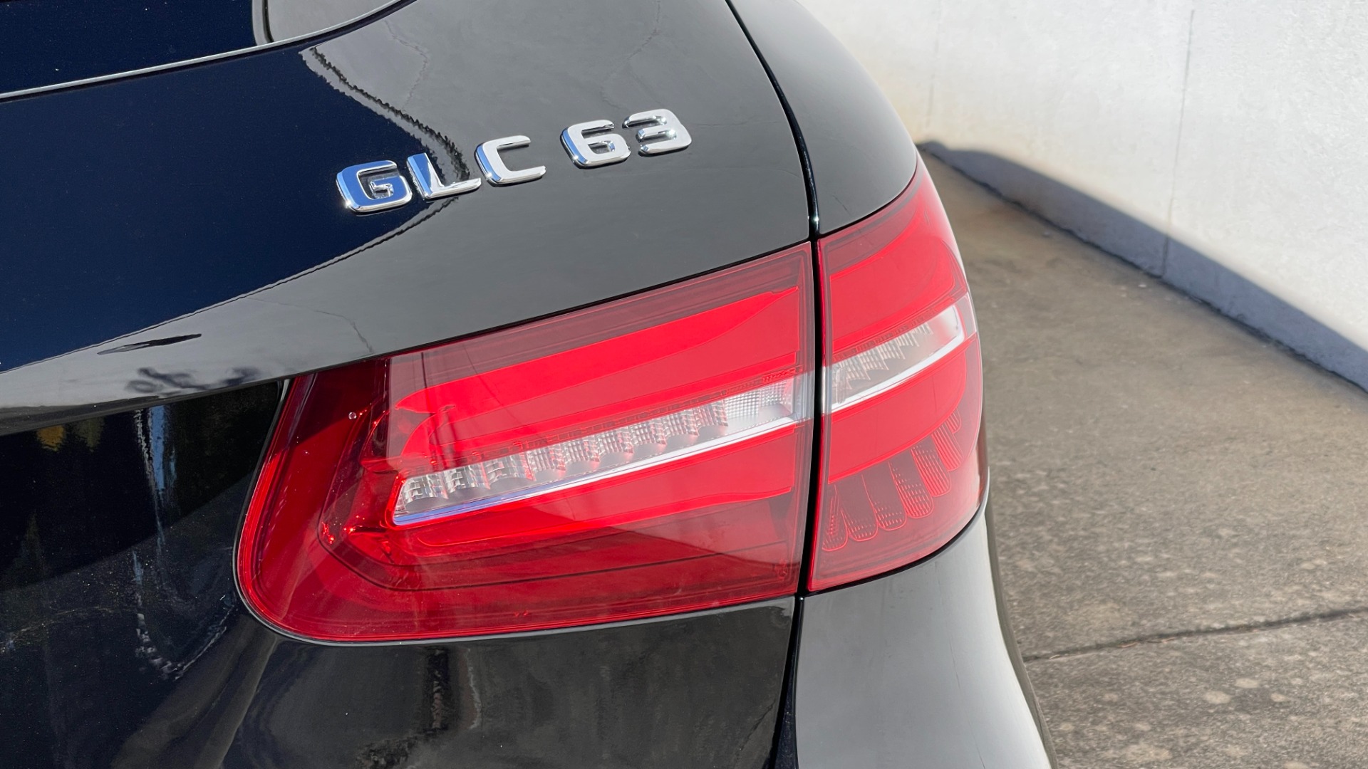 Used 2019 Mercedes-Benz GLC AMG GLC 63 / DRIVER ASSIST / AMG EXHAUST / CARBON FIBER / MULTIMEDIA for sale $61,995 at Formula Imports in Charlotte NC 28227 36