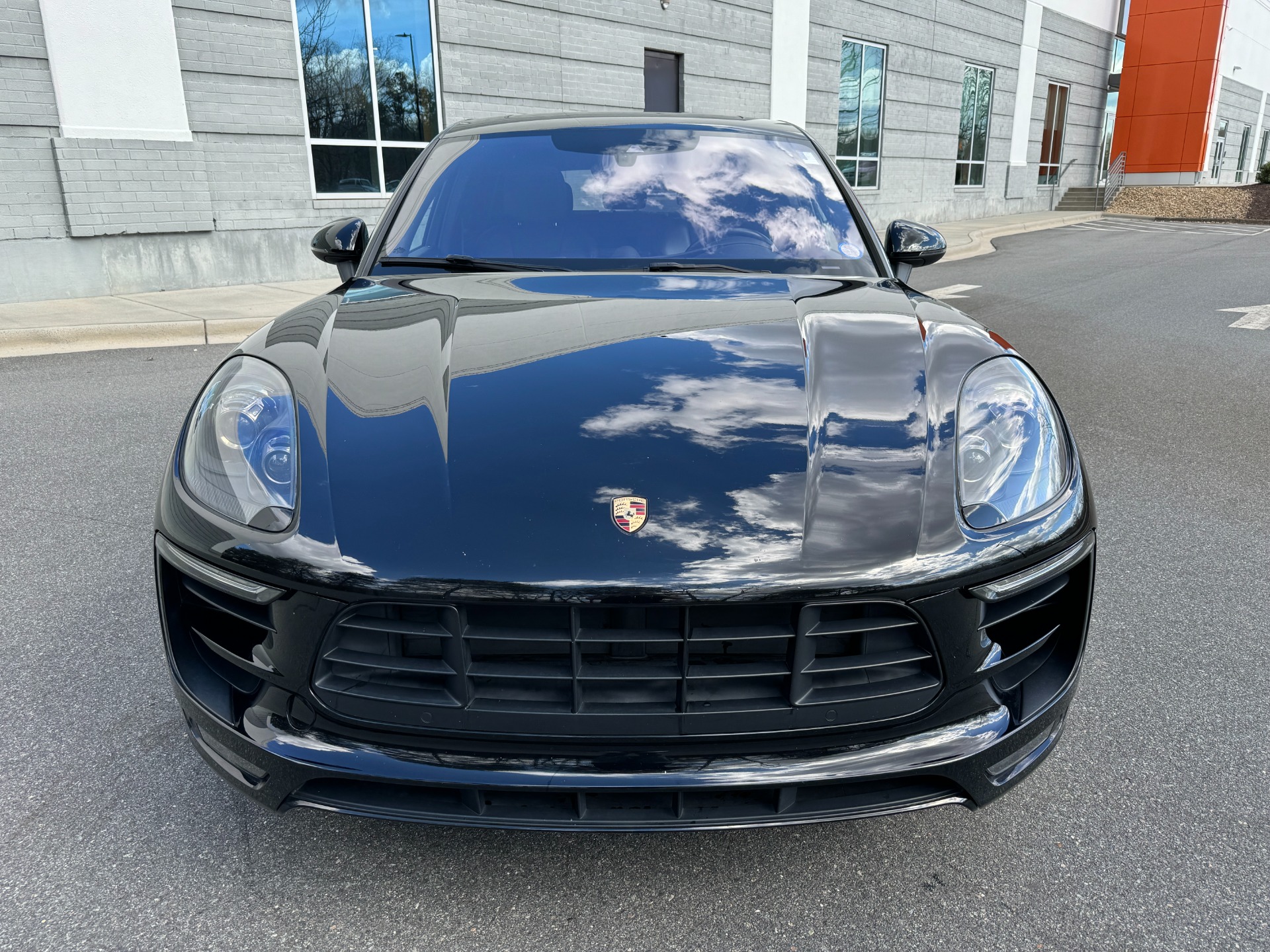 Used 2018 Porsche Macan GTS / 20IN WHEELS / PREMIUM PLUS / BOSE / SPORT SEATS for sale $53,995 at Formula Imports in Charlotte NC 28227 2