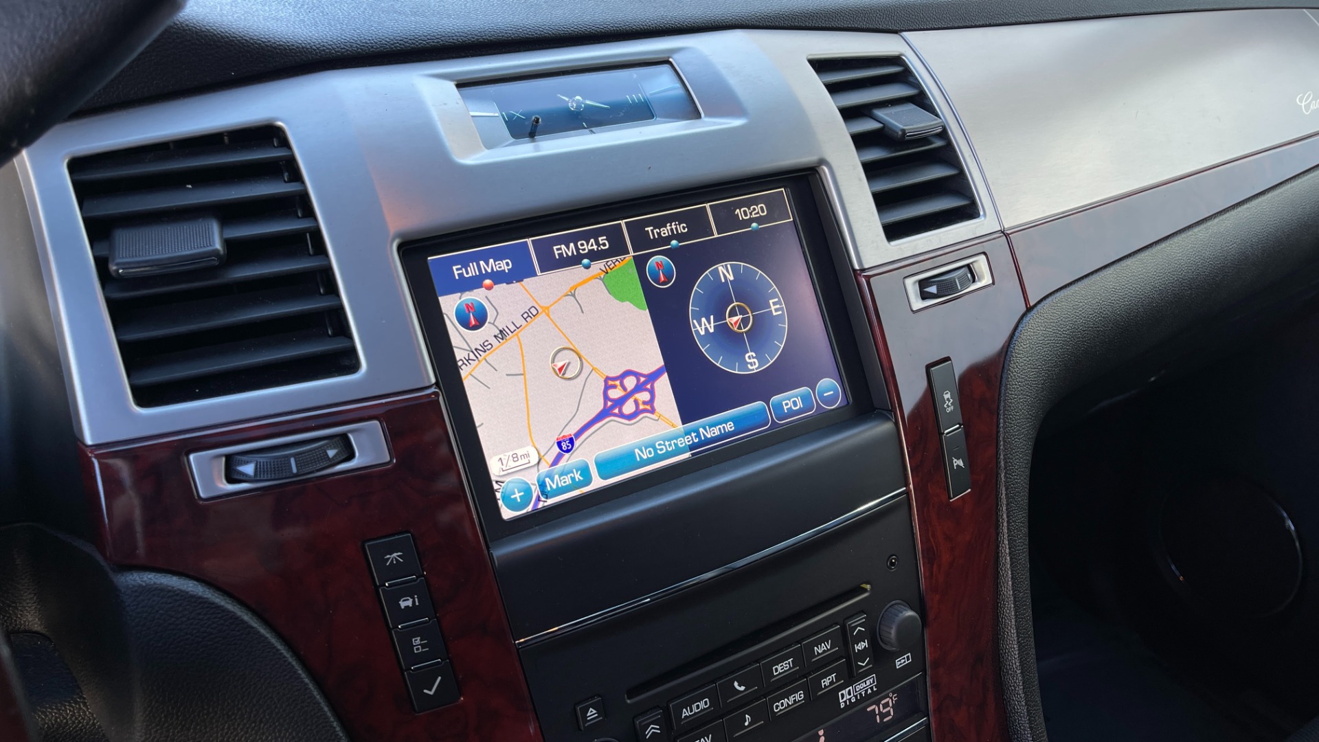Used 2013 Cadillac Escalade PREMIUM / NAVIGATION / LEATHER / 3 ROW / AWD / LED LIGHTS for sale $25,599 at Formula Imports in Charlotte NC 28227 33