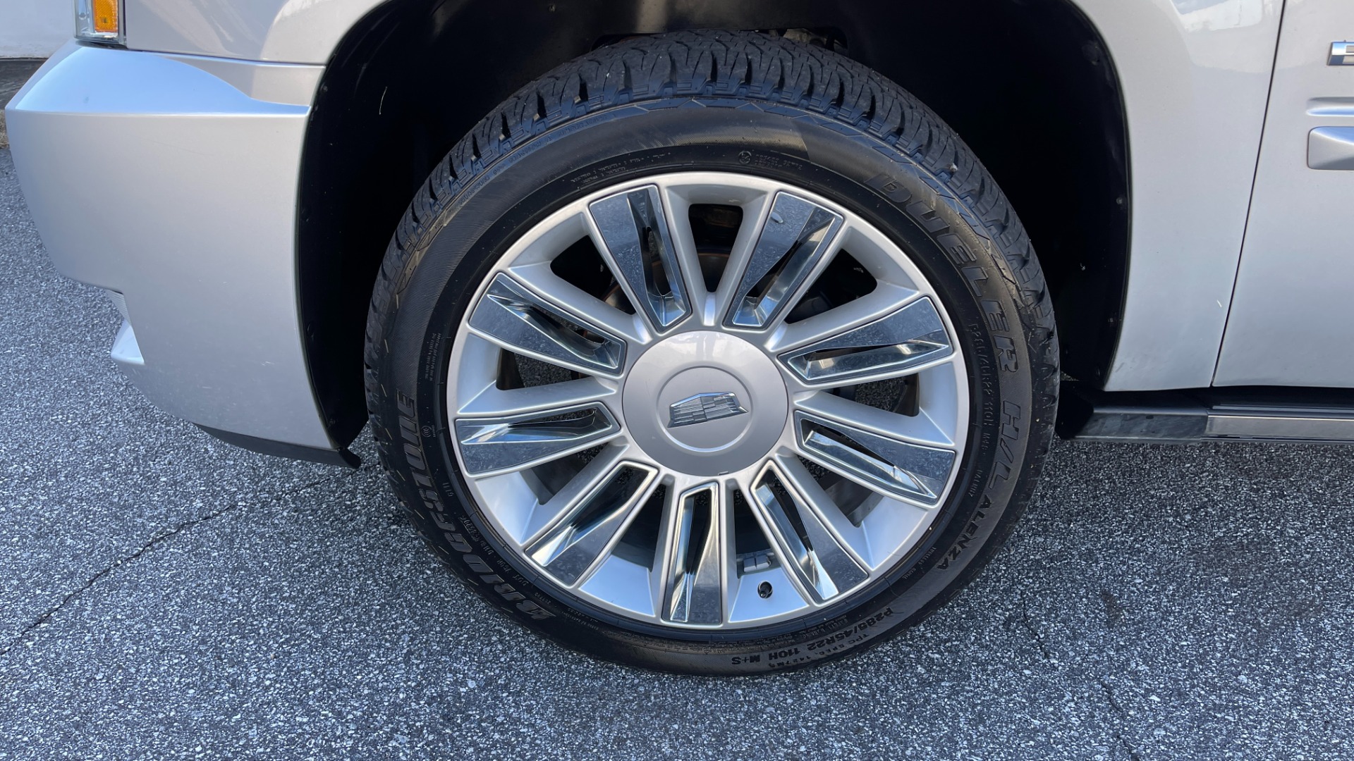 Used 2013 Cadillac Escalade PREMIUM / NAVIGATION / LEATHER / 3 ROW / AWD / LED LIGHTS for sale $25,599 at Formula Imports in Charlotte NC 28227 47