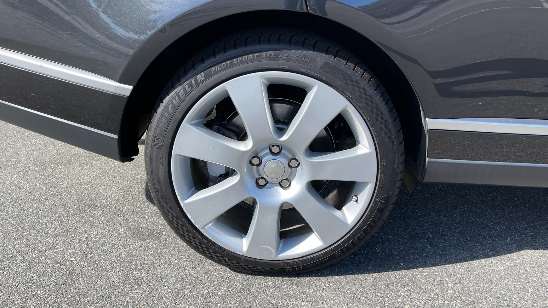 Used 2014 Land Rover Range Rover Supercharged Autobiography / 22IN WHEELS / PREMIUM PAINT / MASSAGE for sale $42,975 at Formula Imports in Charlotte NC 28227 53
