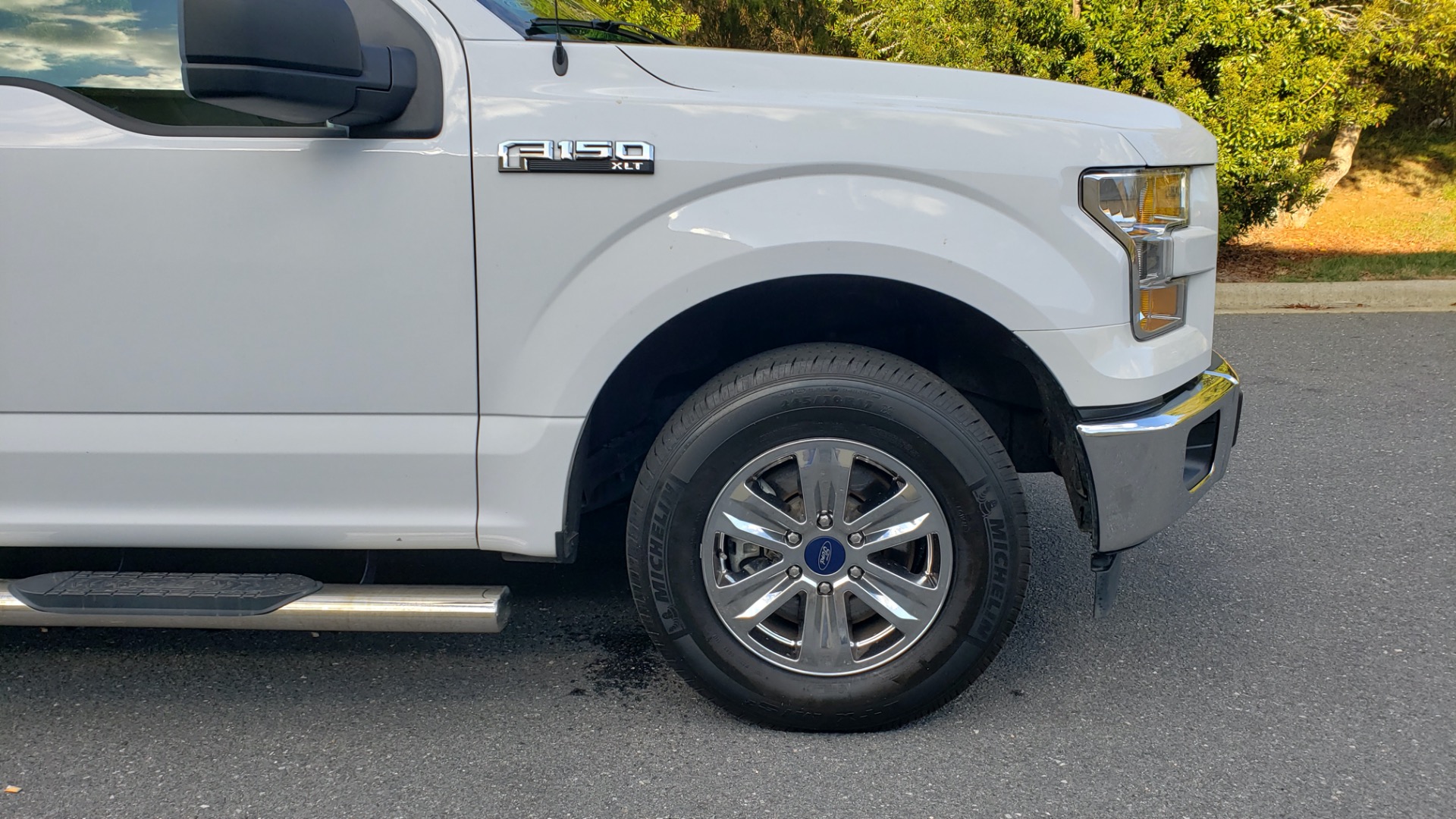 Used 2017 Ford F-150 XLT 4x2 SUPERCREW / V6 / AUTO / 145 WB / 5.6 BED for sale Sold at Formula Imports in Charlotte NC 28227 15