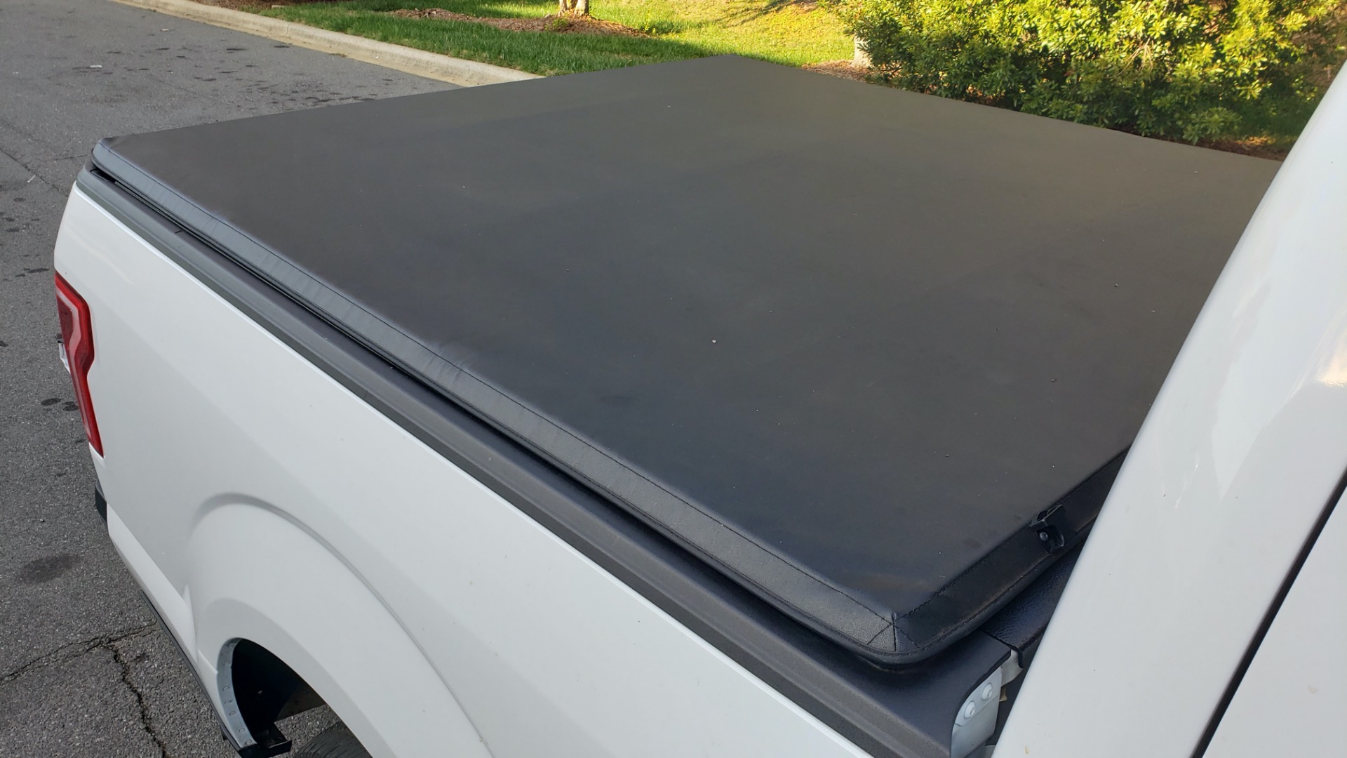 Used 2017 Ford F-150 XLT 4x2 SUPERCREW / V6 / AUTO / 145 WB / 5.6 BED for sale Sold at Formula Imports in Charlotte NC 28227 22