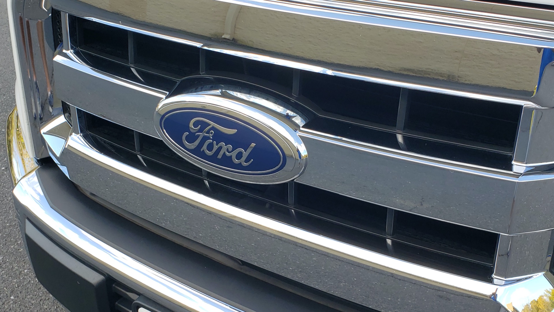 Used 2017 Ford F-150 XLT 4x2 SUPERCREW / V6 / AUTO / 145 WB / 5.6 BED for sale Sold at Formula Imports in Charlotte NC 28227 26