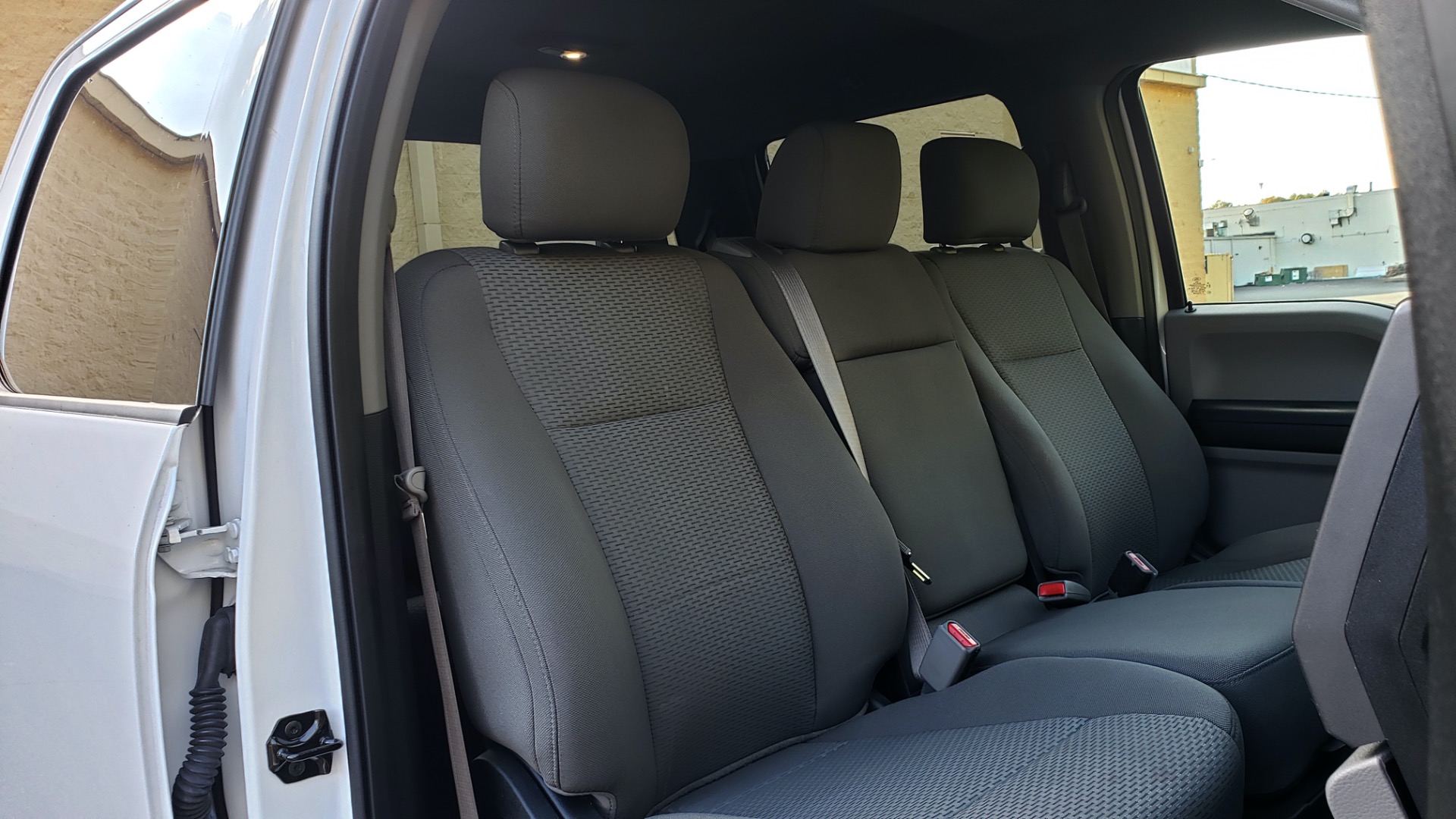 Used 2017 Ford F-150 XLT 4x2 SUPERCREW / V6 / AUTO / 145 WB / 5.6 BED for sale Sold at Formula Imports in Charlotte NC 28227 65