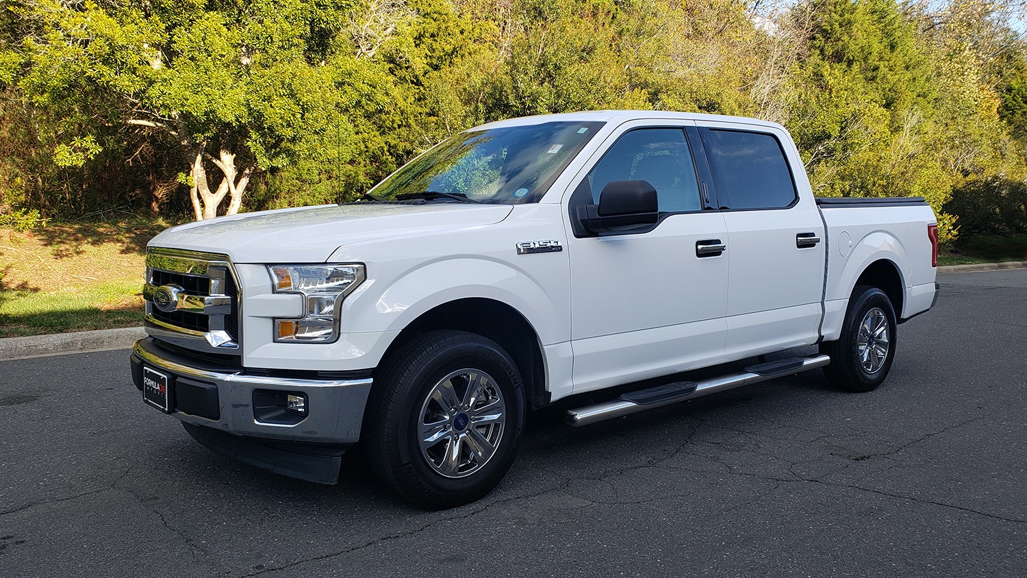 Used 2017 Ford F-150 XLT 4x2 SUPERCREW / V6 / AUTO / 145 WB / 5.6 BED for sale Sold at Formula Imports in Charlotte NC 28227 82