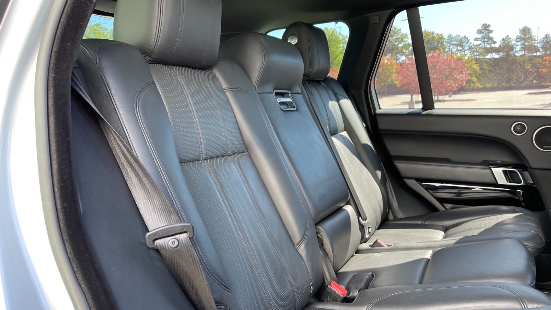 Used 2013 Land Rover Range Rover HSE / 22IN WHEELS / CLIMATE PACKAGE / SOFT CLOSE / VISION ASSIST for sale Sold at Formula Imports in Charlotte NC 28227 22