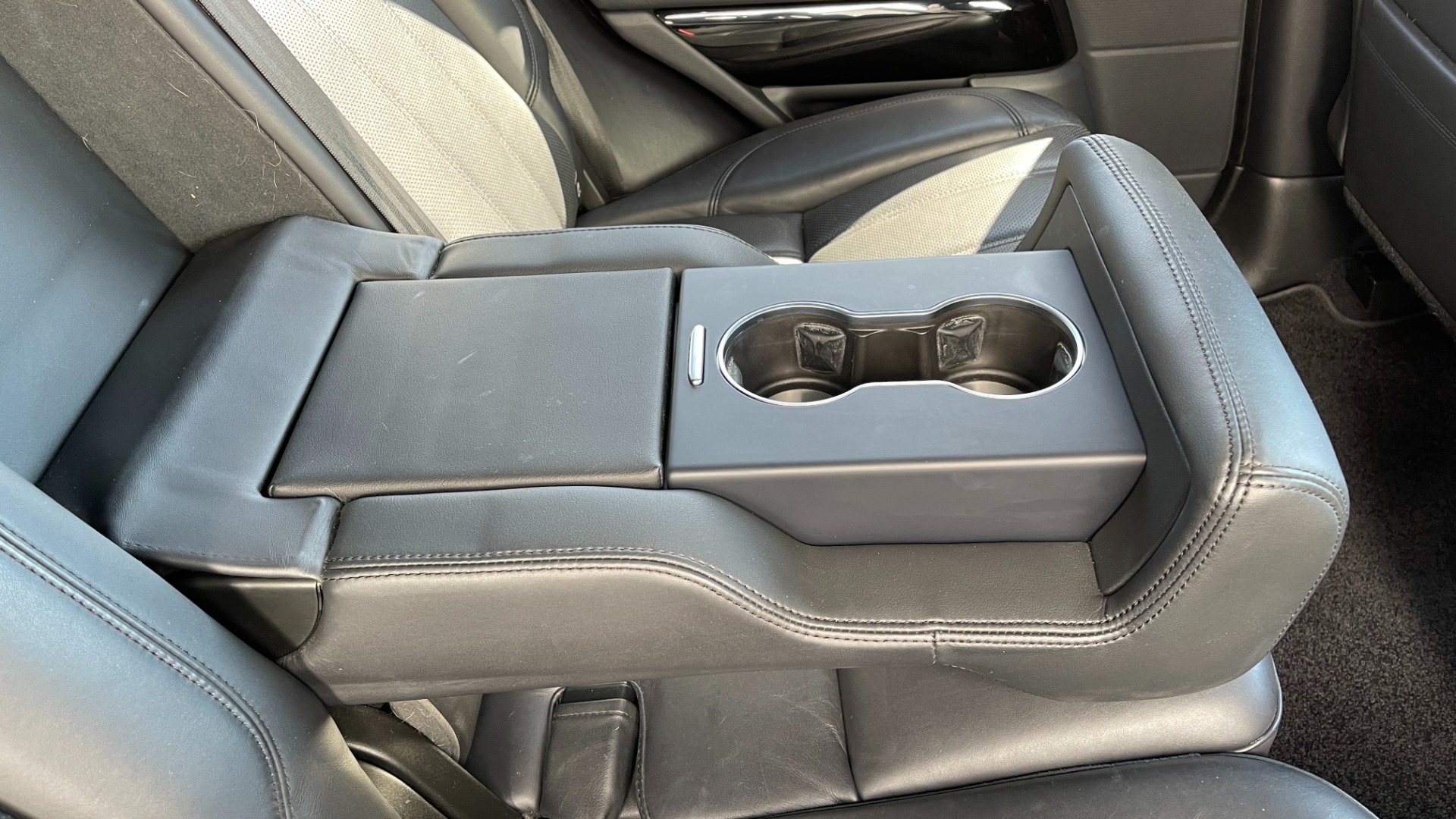 Used 2013 Land Rover Range Rover HSE / 22IN WHEELS / CLIMATE PACKAGE / SOFT CLOSE / VISION ASSIST for sale Sold at Formula Imports in Charlotte NC 28227 23