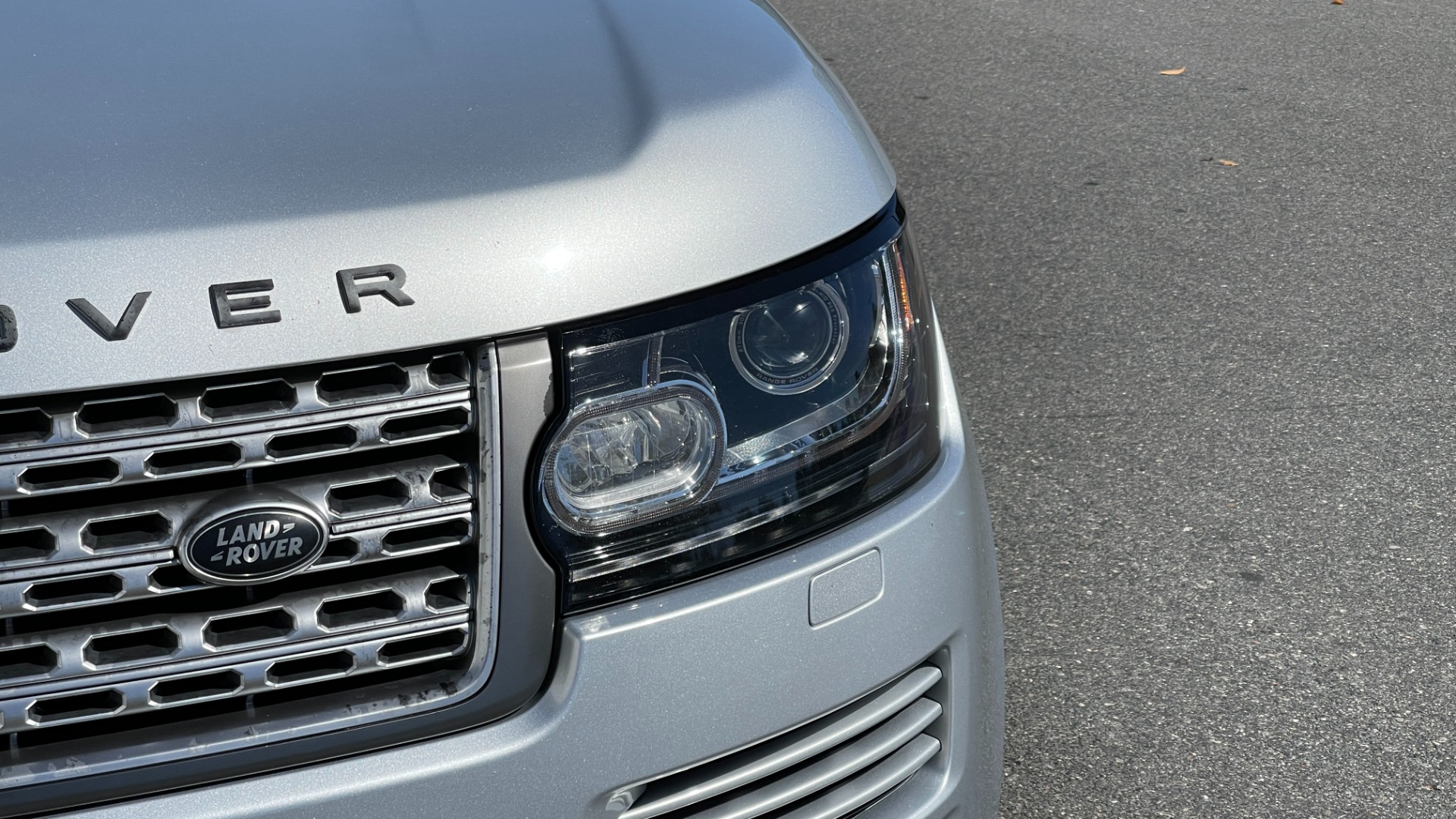 Used 2013 Land Rover Range Rover HSE / 22IN WHEELS / CLIMATE PACKAGE / SOFT CLOSE / VISION ASSIST for sale Sold at Formula Imports in Charlotte NC 28227 37