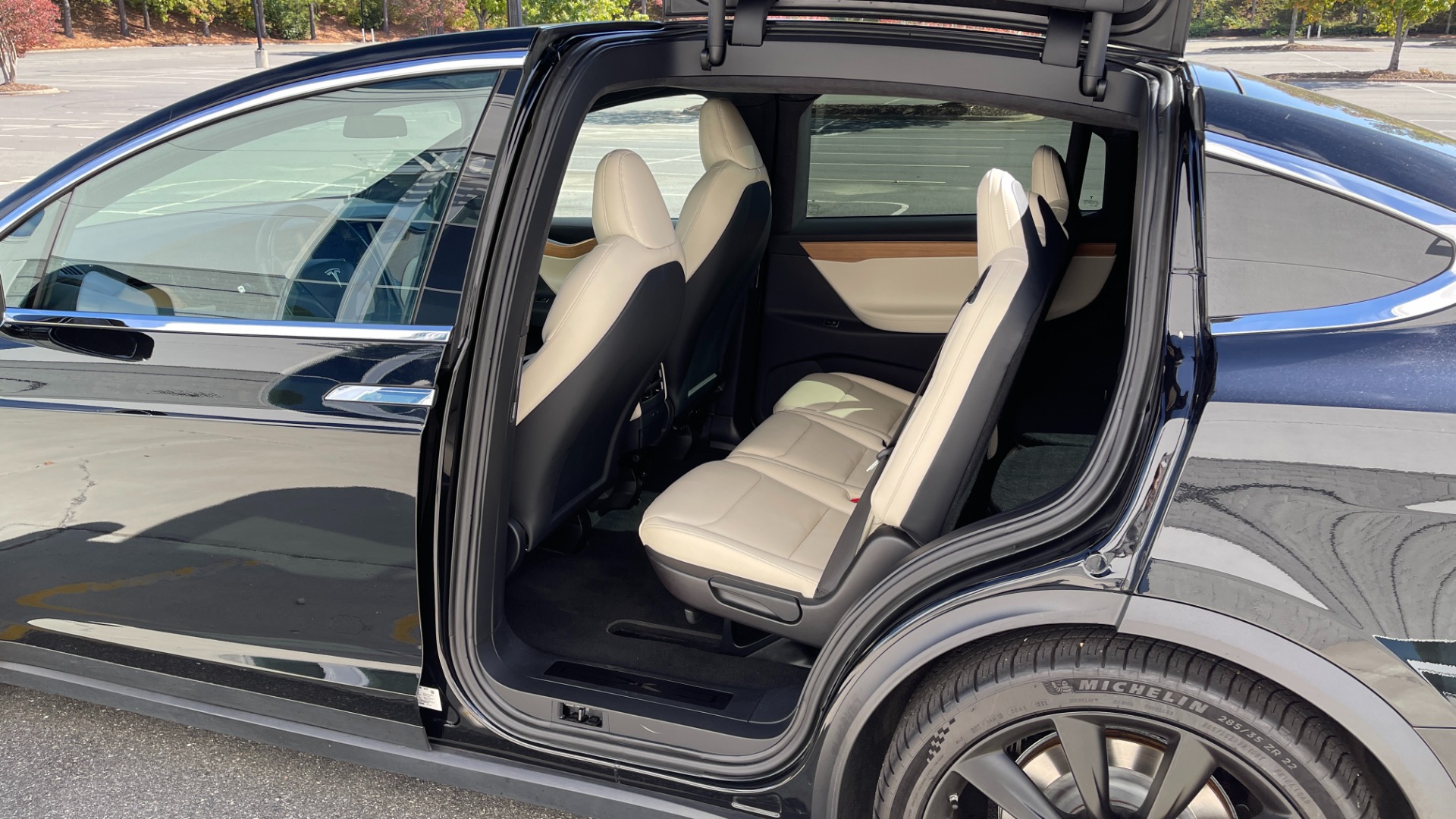 Used 2020 Tesla Model X LONG RANGE PLUS / FULL SELF DRIVING / 22IN WHEELS / 3 ROW SEATING for sale $82,999 at Formula Imports in Charlotte NC 28227 19