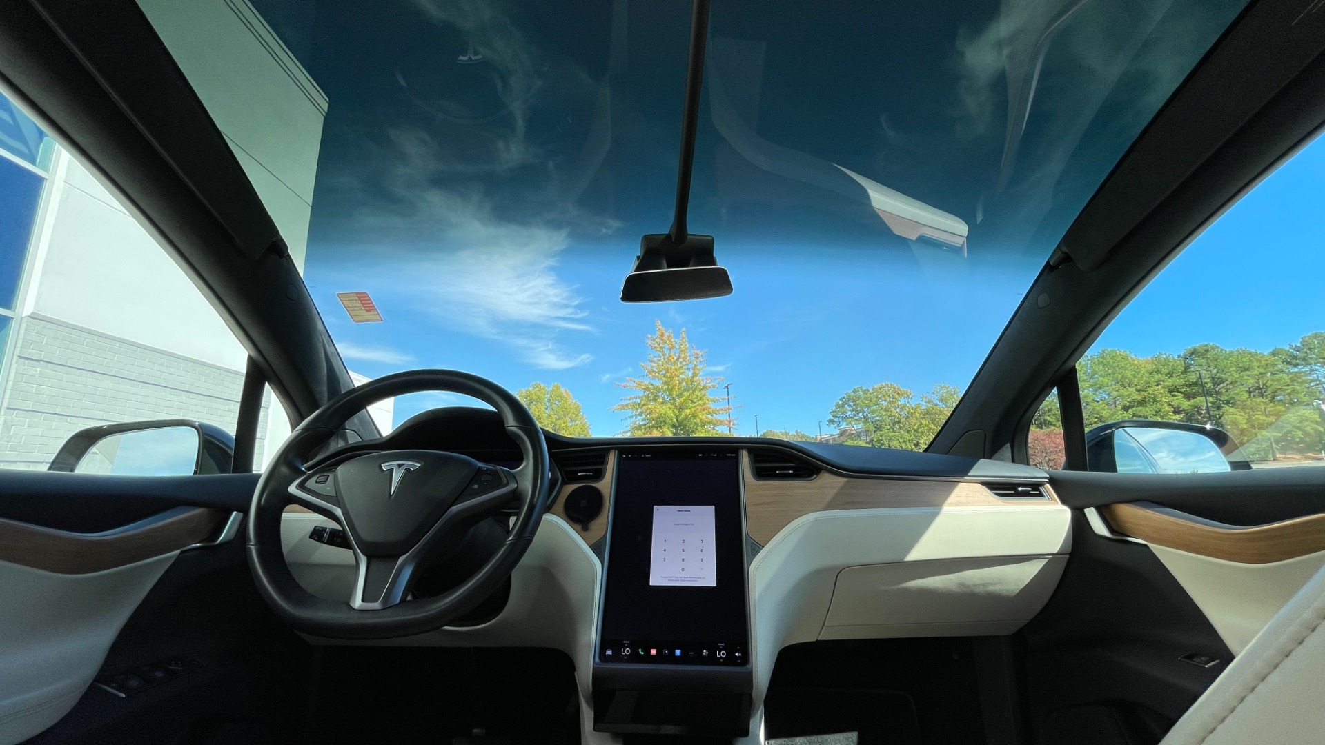 Used 2020 Tesla Model X LONG RANGE PLUS / FULL SELF DRIVING / 22IN WHEELS / 3 ROW SEATING for sale $82,999 at Formula Imports in Charlotte NC 28227 22