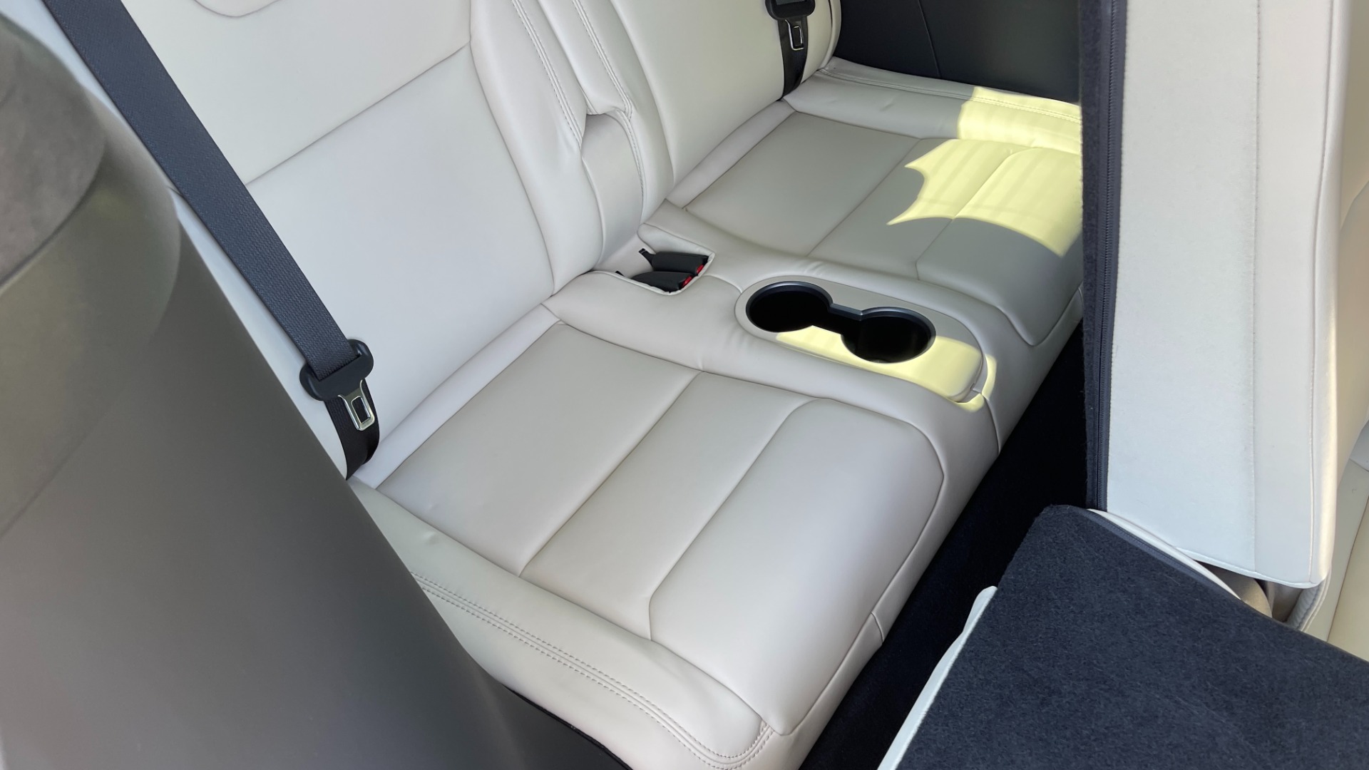 Used 2020 Tesla Model X LONG RANGE PLUS / FULL SELF DRIVING / 22IN WHEELS / 3 ROW SEATING for sale $82,999 at Formula Imports in Charlotte NC 28227 25