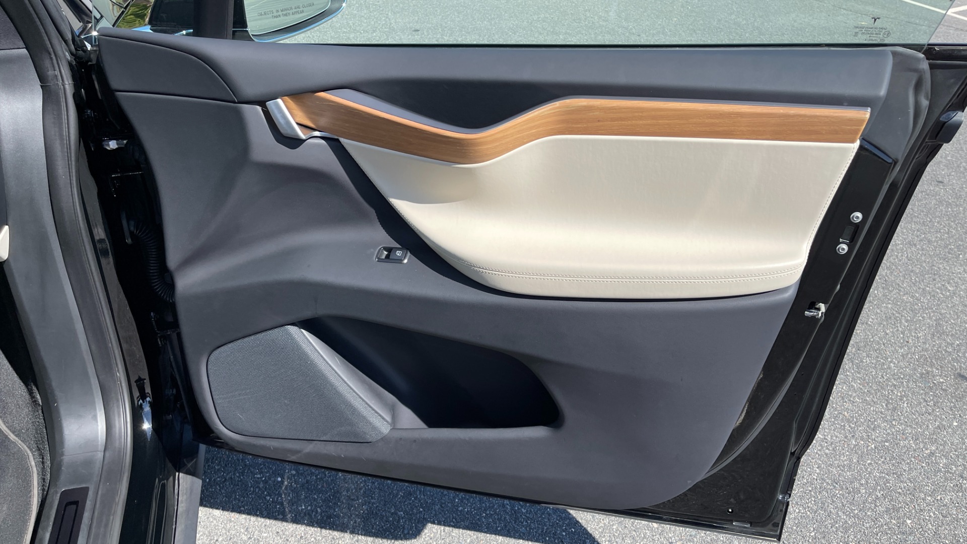 Used 2020 Tesla Model X LONG RANGE PLUS / FULL SELF DRIVING / 22IN WHEELS / 3 ROW SEATING for sale $82,999 at Formula Imports in Charlotte NC 28227 41