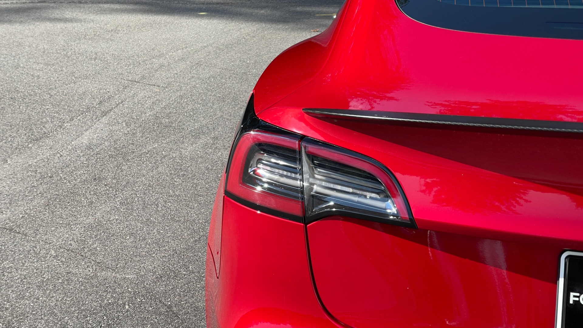 Used 2020 Tesla Model 3 PERFORMANCE / 20IN WHEELS / PERFORMANCE BRAKES / CARBON FIBER TRIM for sale Sold at Formula Imports in Charlotte NC 28227 19