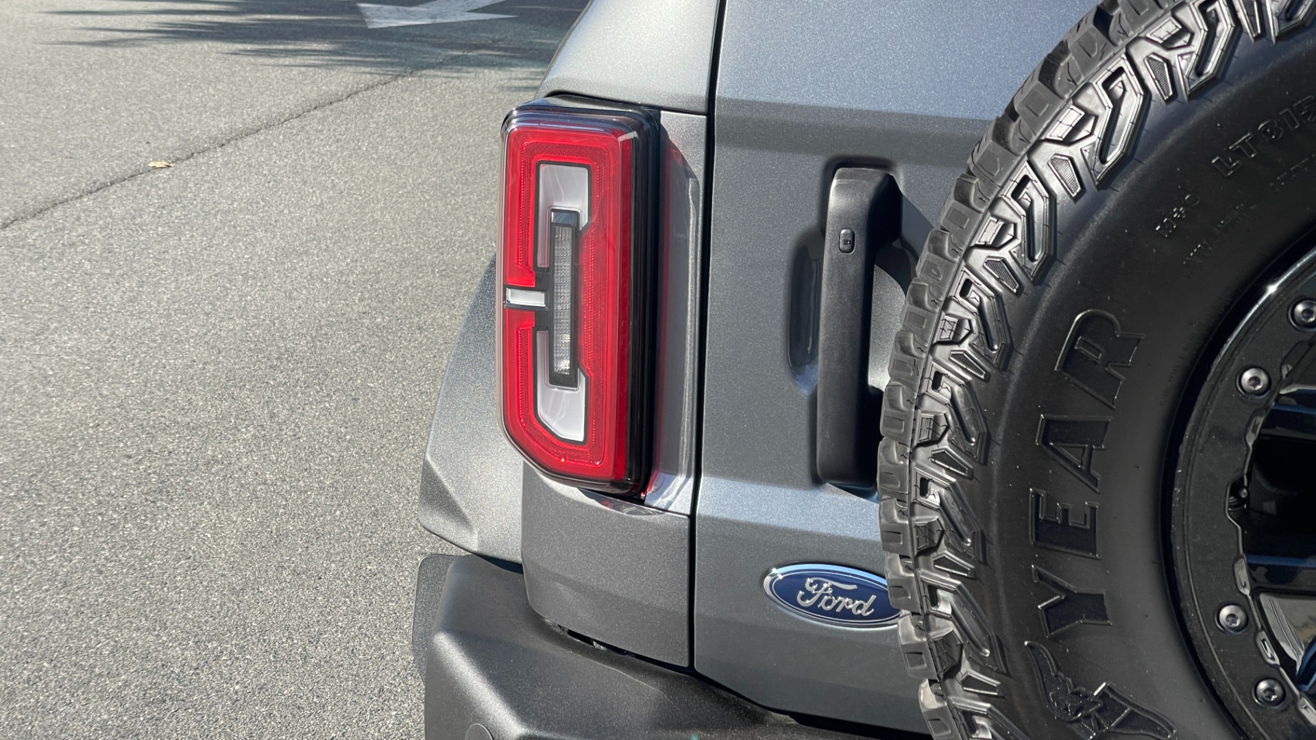 Used 2022 Ford Bronco WILDTRAK / HD FRONT BUMPER / ADAPTIVE CRUISE / HIGH PACKAGE for sale Sold at Formula Imports in Charlotte NC 28227 29