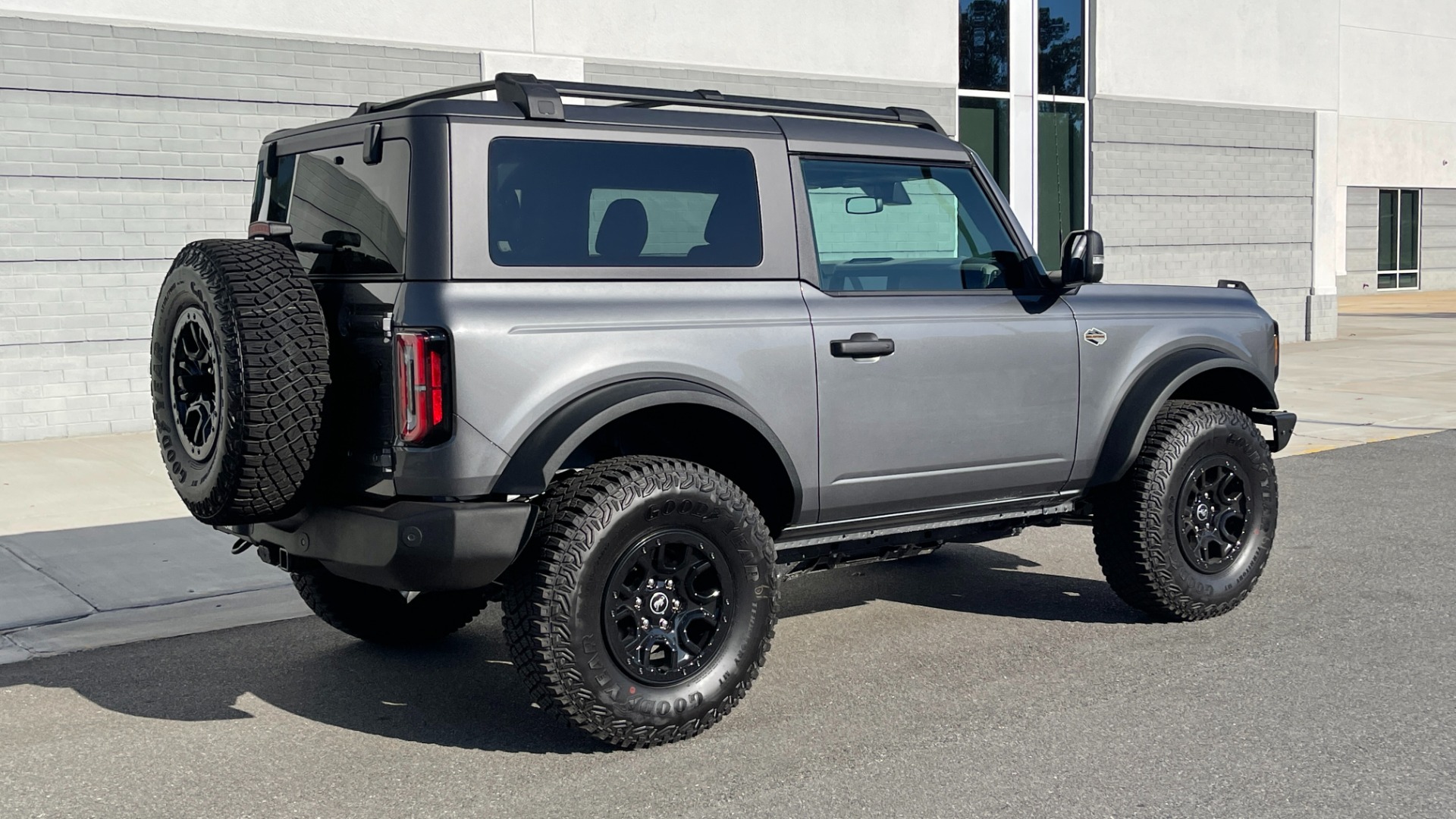 Used 2022 Ford Bronco WILDTRAK / HD FRONT BUMPER / ADAPTIVE CRUISE / HIGH PACKAGE for sale Sold at Formula Imports in Charlotte NC 28227 4