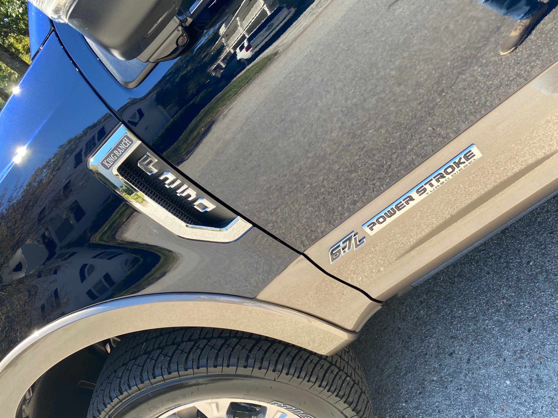 Used 2022 Ford Super Duty F-250 SRW KING RANCH / 6.7L DIESEL / FX4 OFFROAD / ULTIMATE PACKAGE / ADAPTIVE CRUISE for sale Sold at Formula Imports in Charlotte NC 28227 14