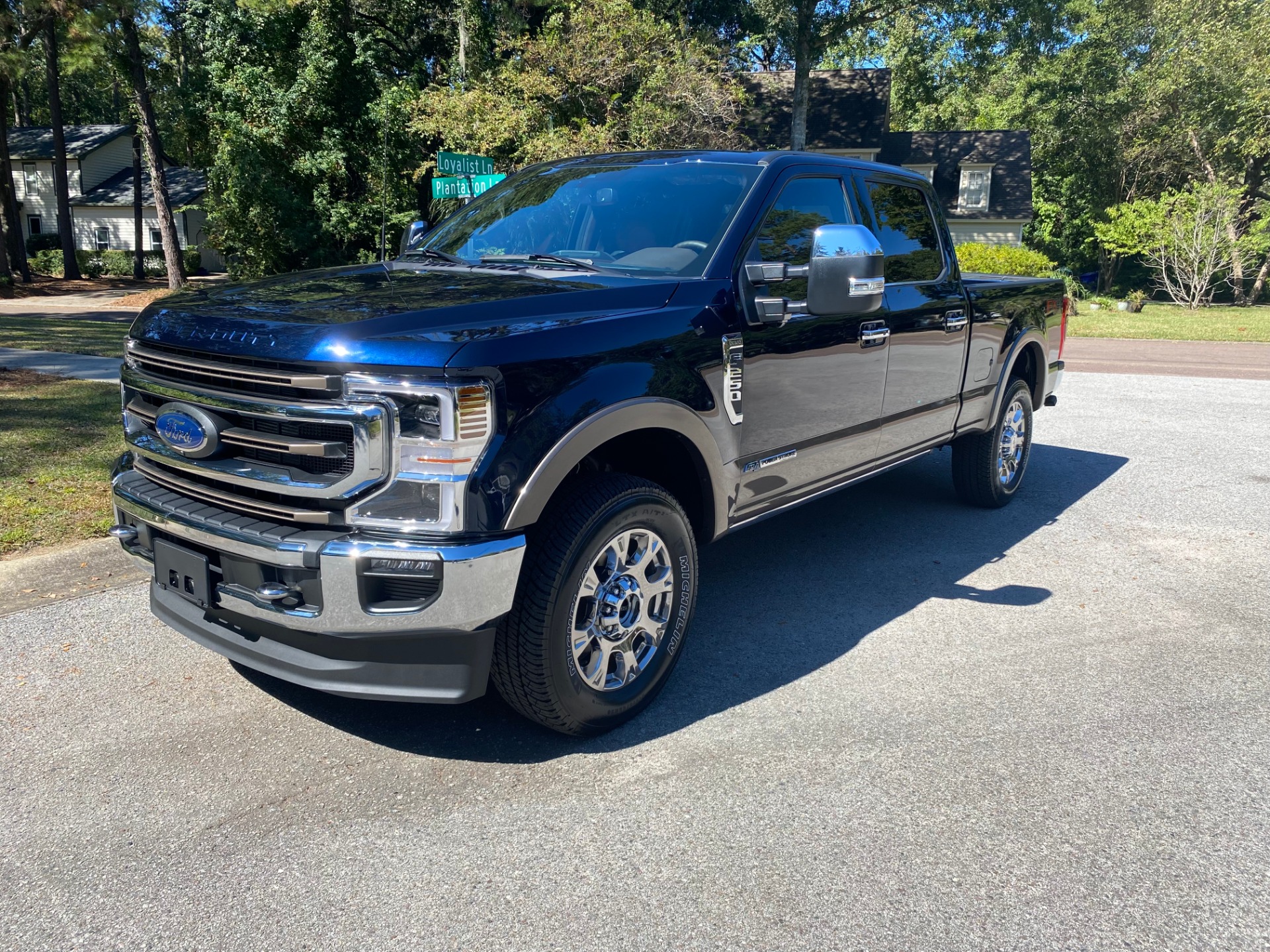Used 2022 Ford Super Duty F-250 SRW KING RANCH / 6.7L DIESEL / FX4 OFFROAD / ULTIMATE PACKAGE / ADAPTIVE CRUISE for sale Sold at Formula Imports in Charlotte NC 28227 1