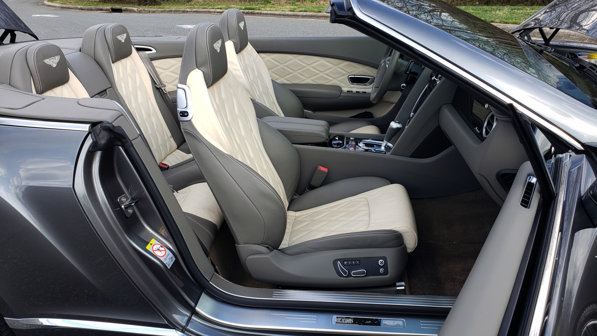 Used 2015 Bentley CONTINENTAL SPEED CONV / 6.0L W12 / NAV / VENT SEATS / REARVIEW for sale Sold at Formula Imports in Charlotte NC 28227 23