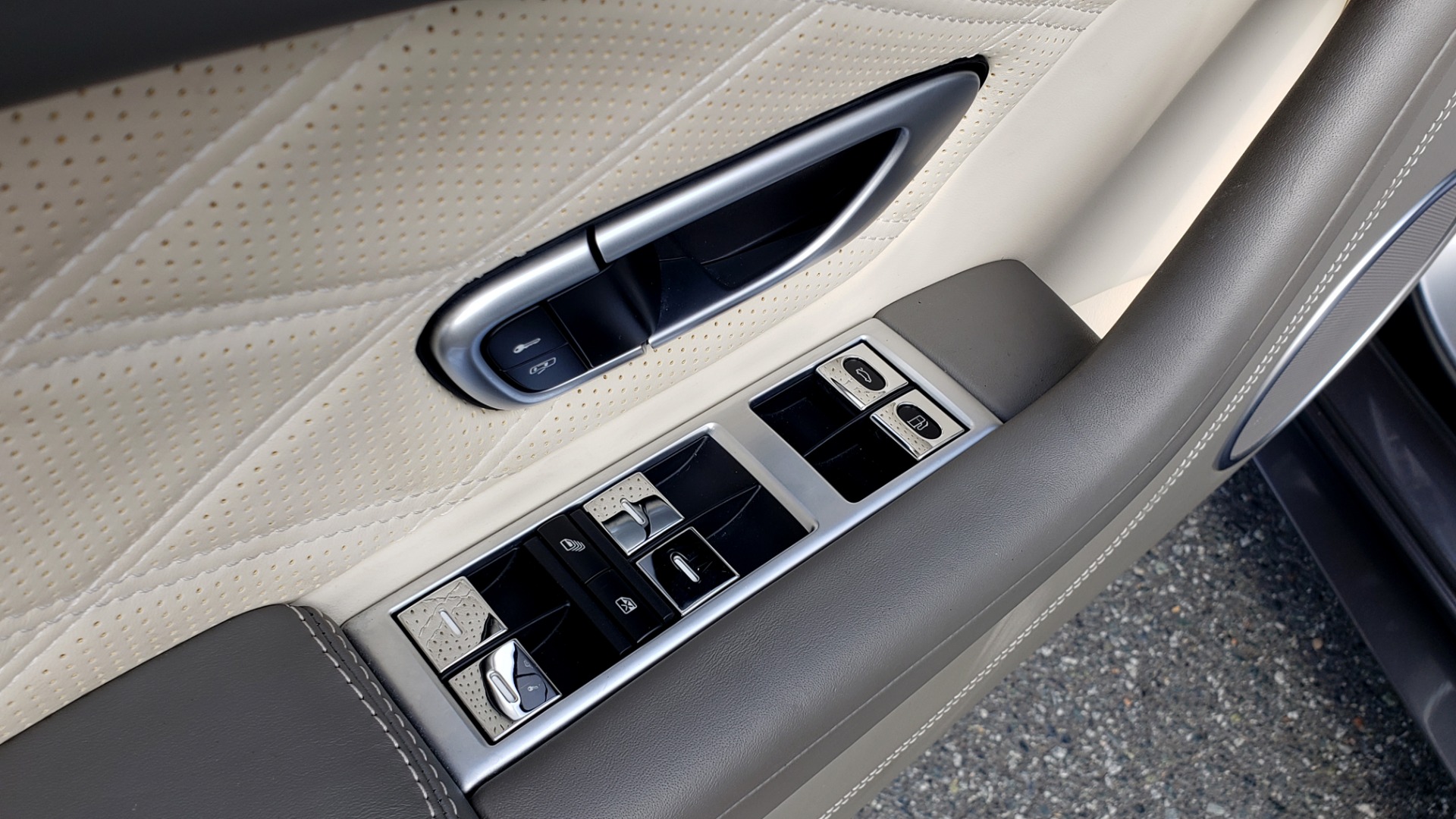 Used 2015 Bentley CONTINENTAL SPEED CONV / 6.0L W12 / NAV / VENT SEATS / REARVIEW for sale Sold at Formula Imports in Charlotte NC 28227 46