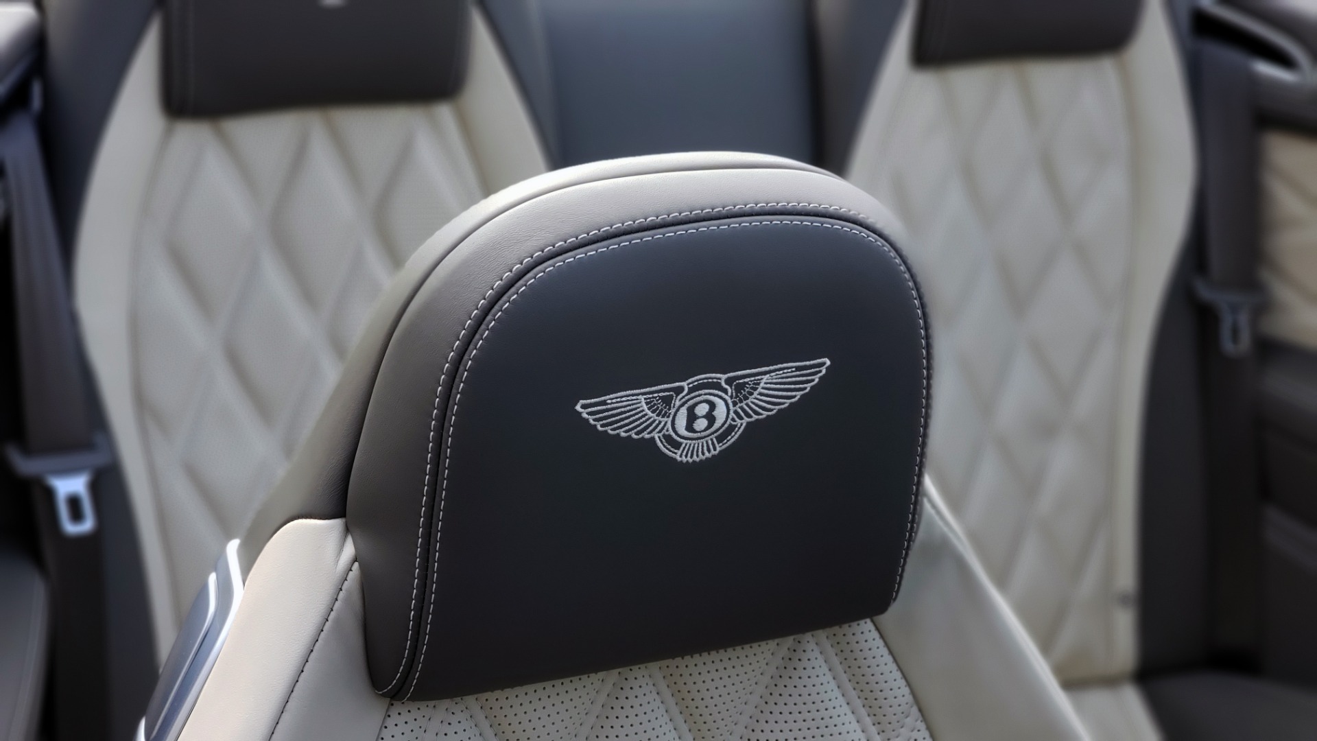 Used 2015 Bentley CONTINENTAL SPEED CONV / 6.0L W12 / NAV / VENT SEATS / REARVIEW for sale Sold at Formula Imports in Charlotte NC 28227 70