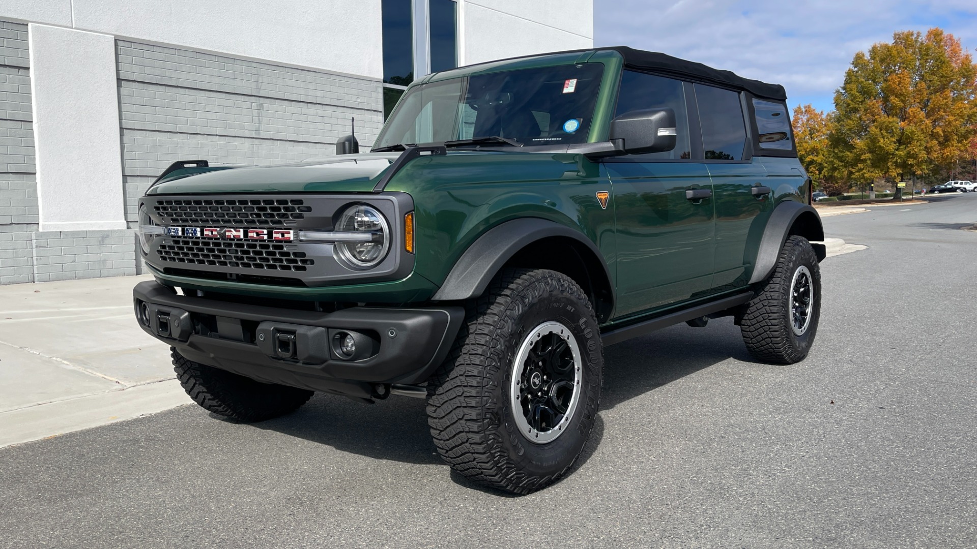 Used 2022 Ford Bronco BADLANDS ADVANCED / SASQUATCH / SOFT TOP / 2.3L ECOBOOST for sale $66,295 at Formula Imports in Charlotte NC 28227 2