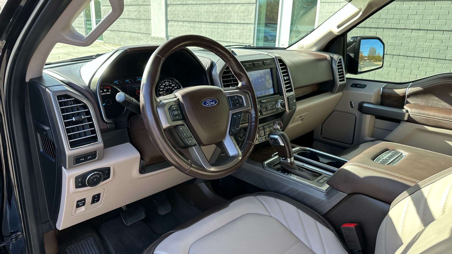 Used 2020 Ford F-150 LIMITED / LOADED OPTIONS / PANORAMIC ROOF / MASSAGE / ADAPTIVE CRUISE for sale Sold at Formula Imports in Charlotte NC 28227 10