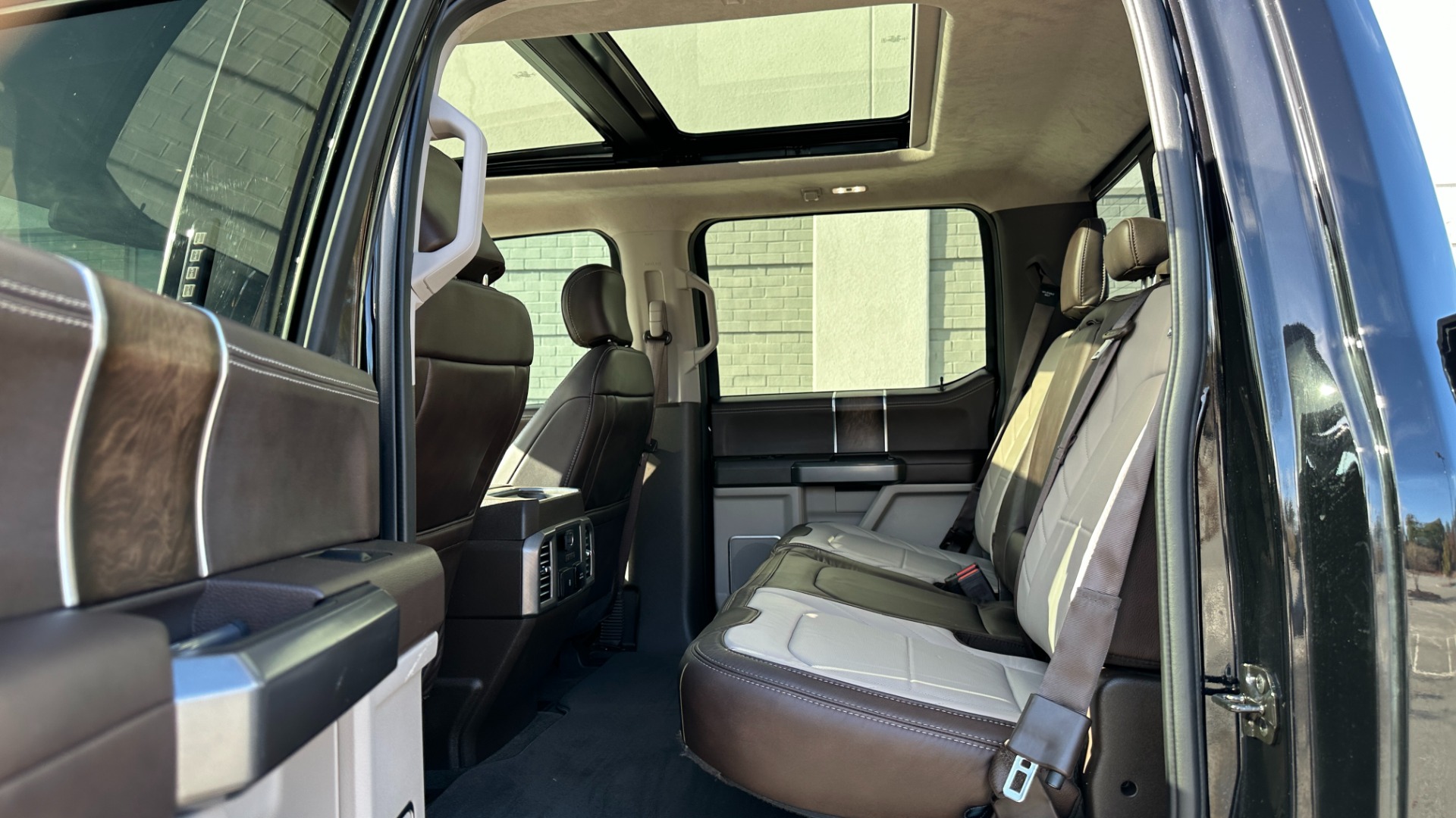 Used 2020 Ford F-150 LIMITED / LOADED OPTIONS / PANORAMIC ROOF / MASSAGE / ADAPTIVE CRUISE for sale Sold at Formula Imports in Charlotte NC 28227 27