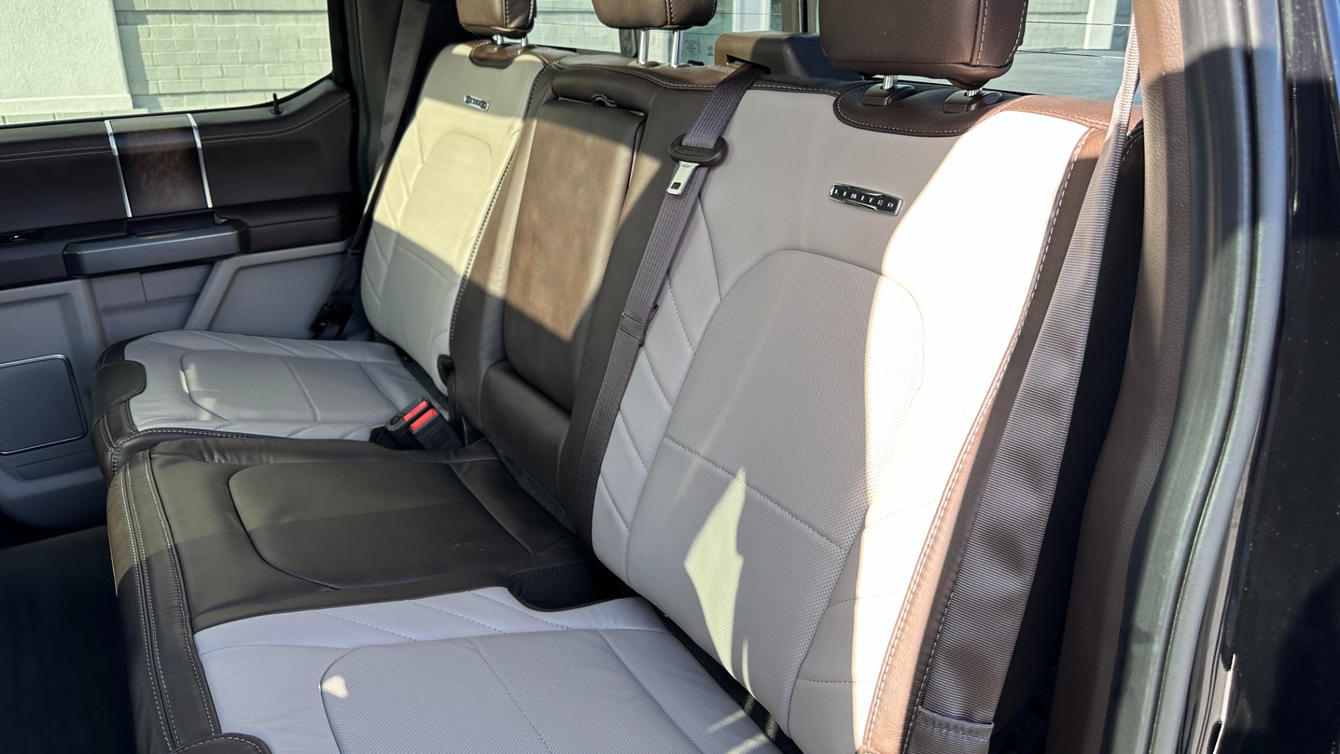Used 2020 Ford F-150 LIMITED / LOADED OPTIONS / PANORAMIC ROOF / MASSAGE / ADAPTIVE CRUISE for sale Sold at Formula Imports in Charlotte NC 28227 28