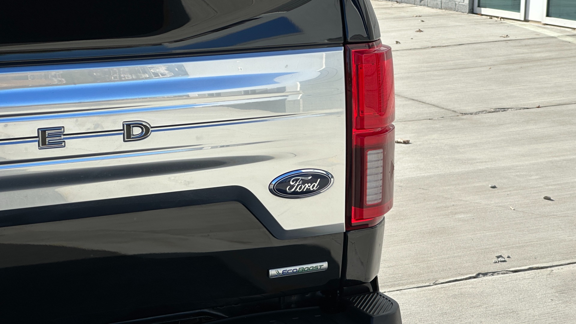 Used 2020 Ford F-150 LIMITED / LOADED OPTIONS / PANORAMIC ROOF / MASSAGE / ADAPTIVE CRUISE for sale Sold at Formula Imports in Charlotte NC 28227 42