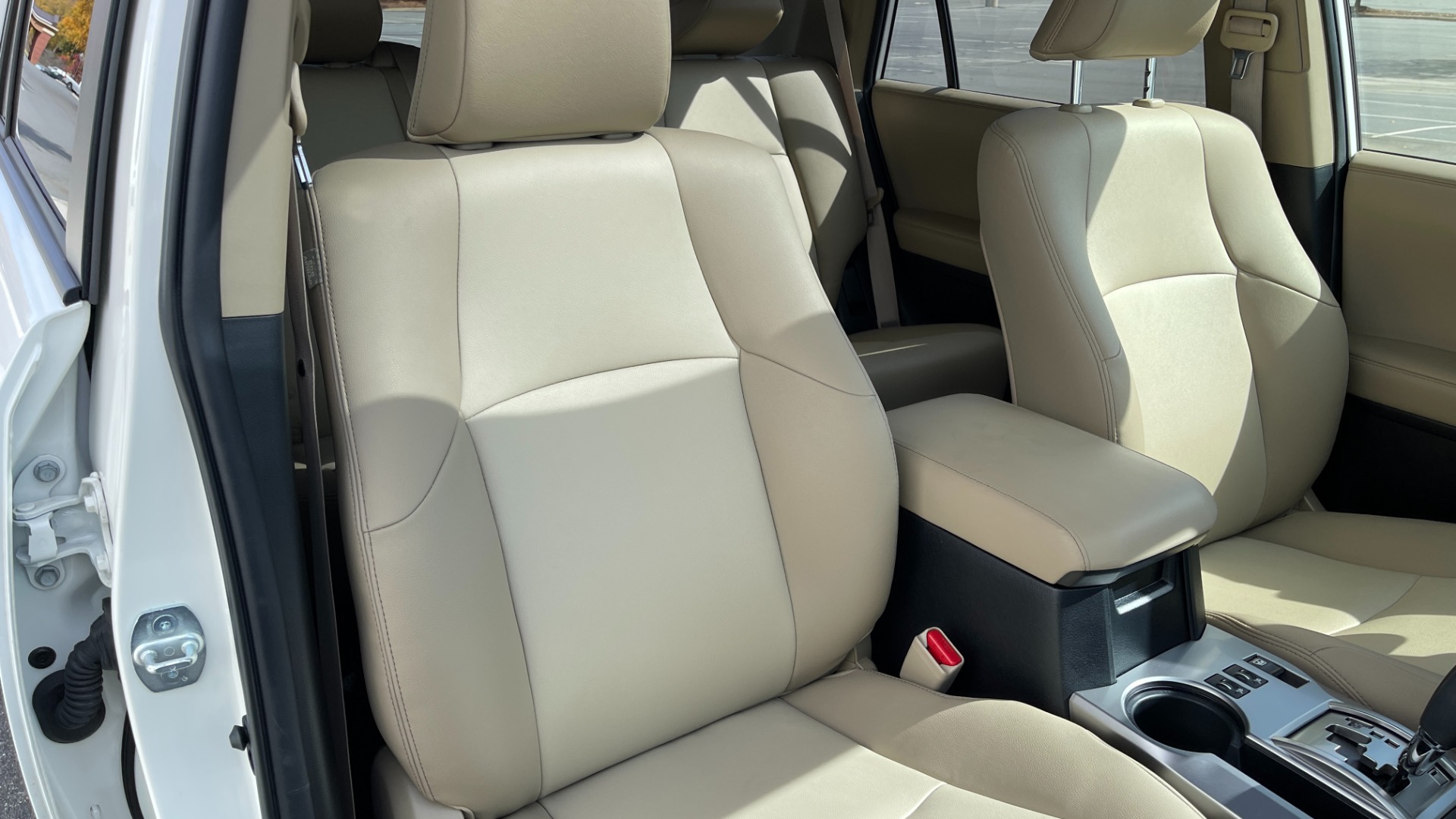 Used 2020 Toyota 4Runner SR5 PREMIUM / 4X4 / LEATHER / SUNROOF / LED INTERIOR for sale Sold at Formula Imports in Charlotte NC 28227 19