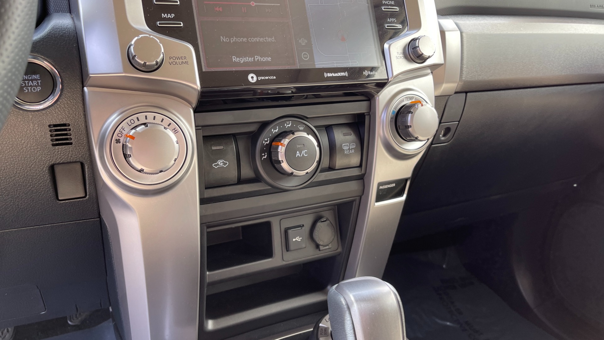 Used 2020 Toyota 4Runner SR5 PREMIUM / 4X4 / LEATHER / SUNROOF / LED INTERIOR for sale Sold at Formula Imports in Charlotte NC 28227 25