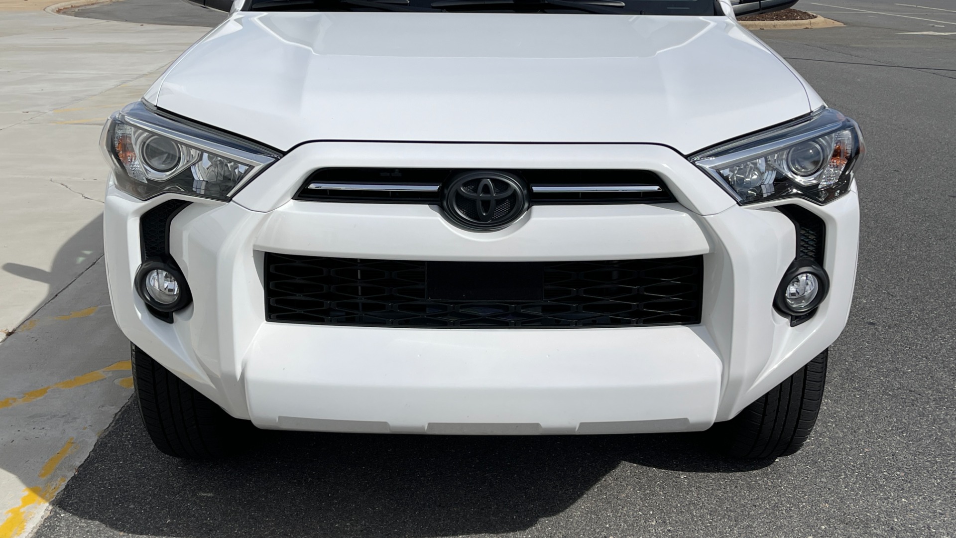 Used 2020 Toyota 4Runner SR5 PREMIUM / 4X4 / LEATHER / SUNROOF / LED INTERIOR for sale Sold at Formula Imports in Charlotte NC 28227 8