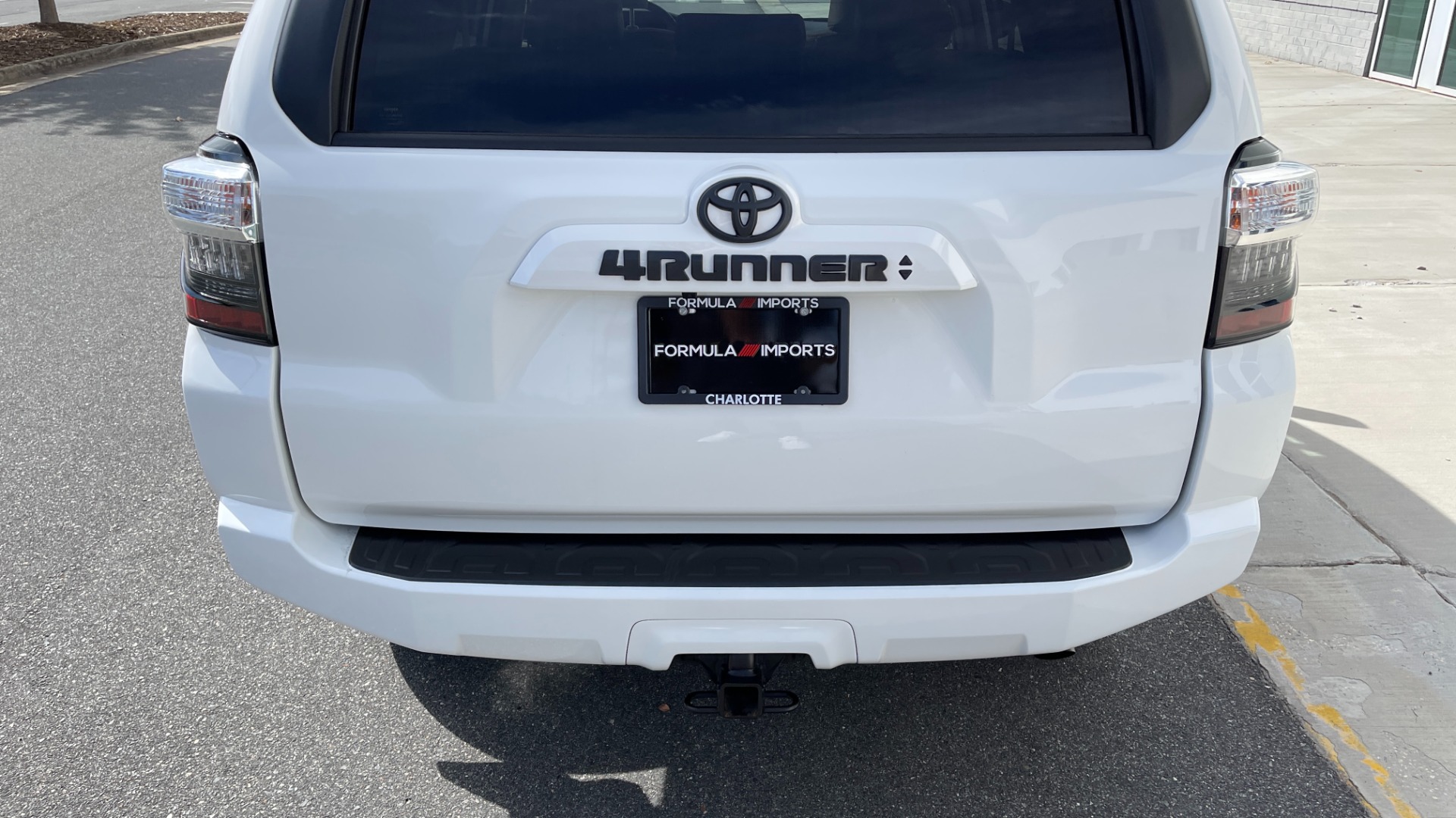 Used 2020 Toyota 4Runner SR5 PREMIUM / 4X4 / LEATHER / SUNROOF / LED INTERIOR for sale Sold at Formula Imports in Charlotte NC 28227 9