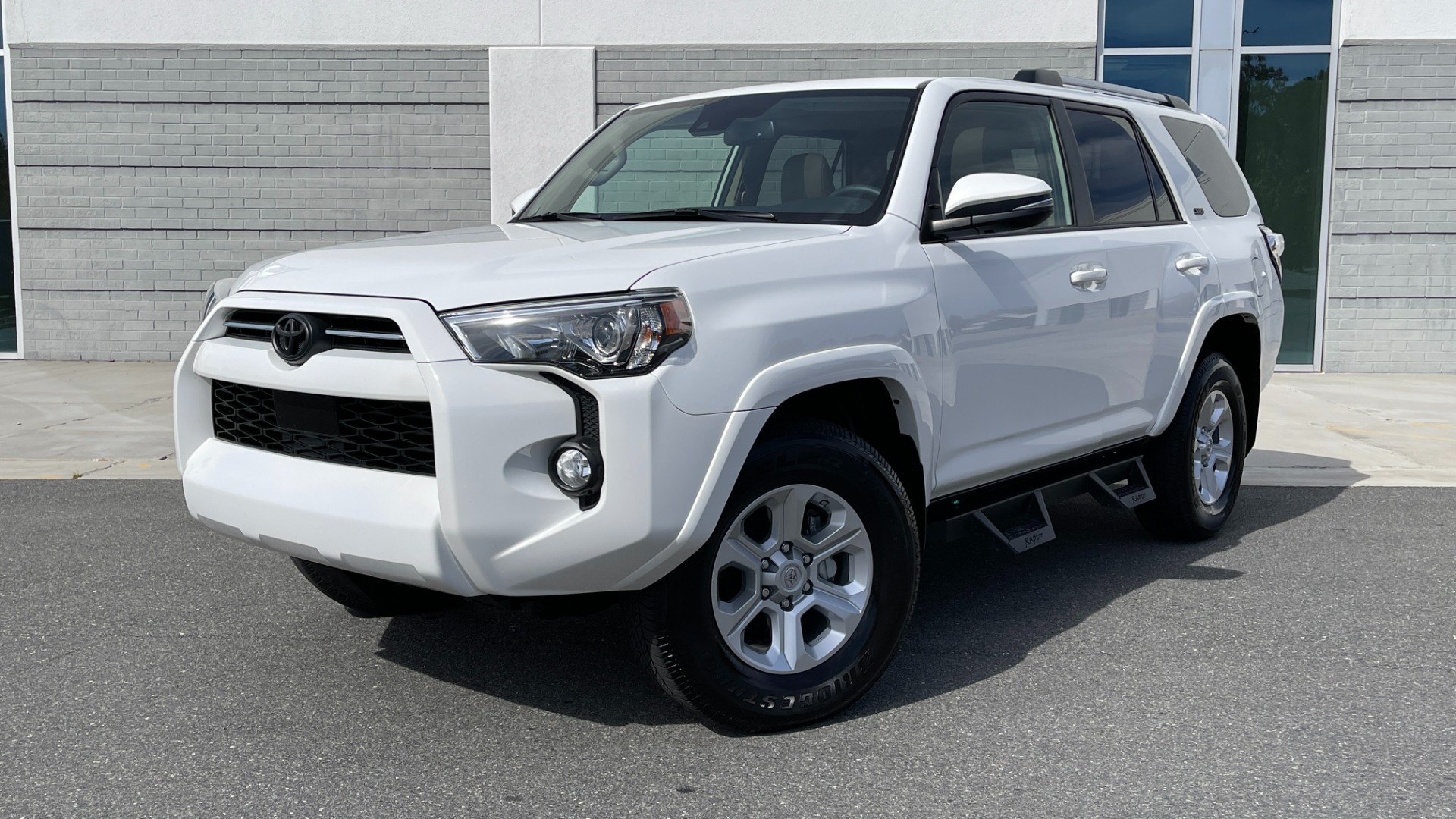 Used 2020 Toyota 4Runner SR5 PREMIUM / 4X4 / LEATHER / SUNROOF / LED INTERIOR for sale Sold at Formula Imports in Charlotte NC 28227 1