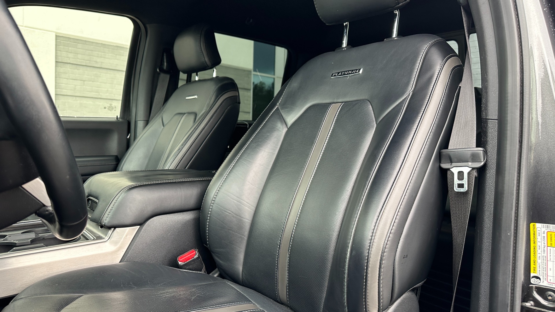 Used 2017 Ford Super Duty F-250 SRW PLATINUM / FOX SHOCKS / 6.7 DIESEL / FX4 OFFROAD / ADAPTIVE CRUISE for sale $54,995 at Formula Imports in Charlotte NC 28227 12